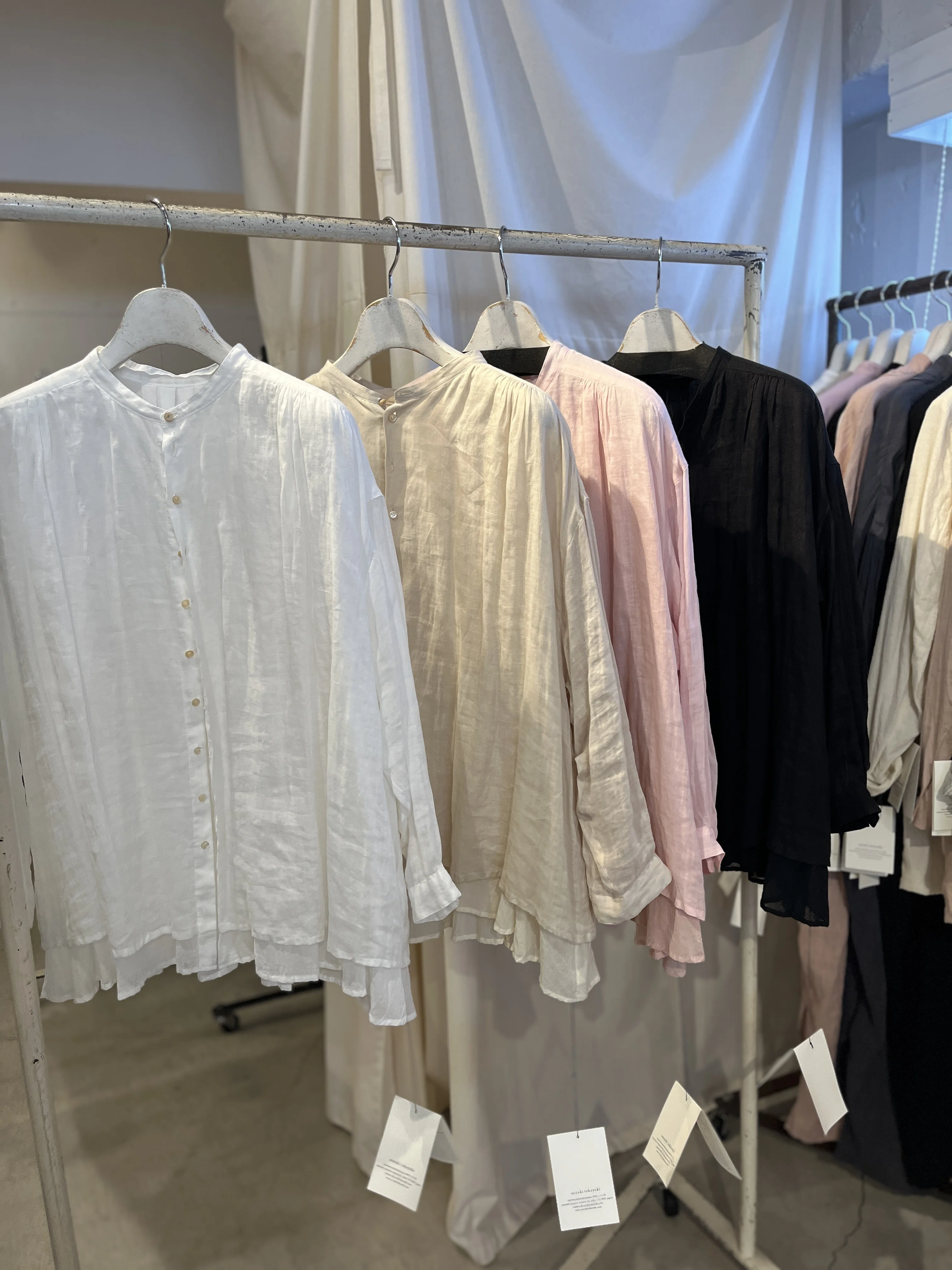 suzuki takayuki 2026 spring-summer 展示会での物撮りでご紹介vol.1