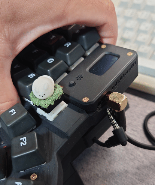 自作キーボード mtk64ebt V1/V2/MXスイッチ対応 mtk64erpをダブルトラックボール版にカスタムした件｜くま534