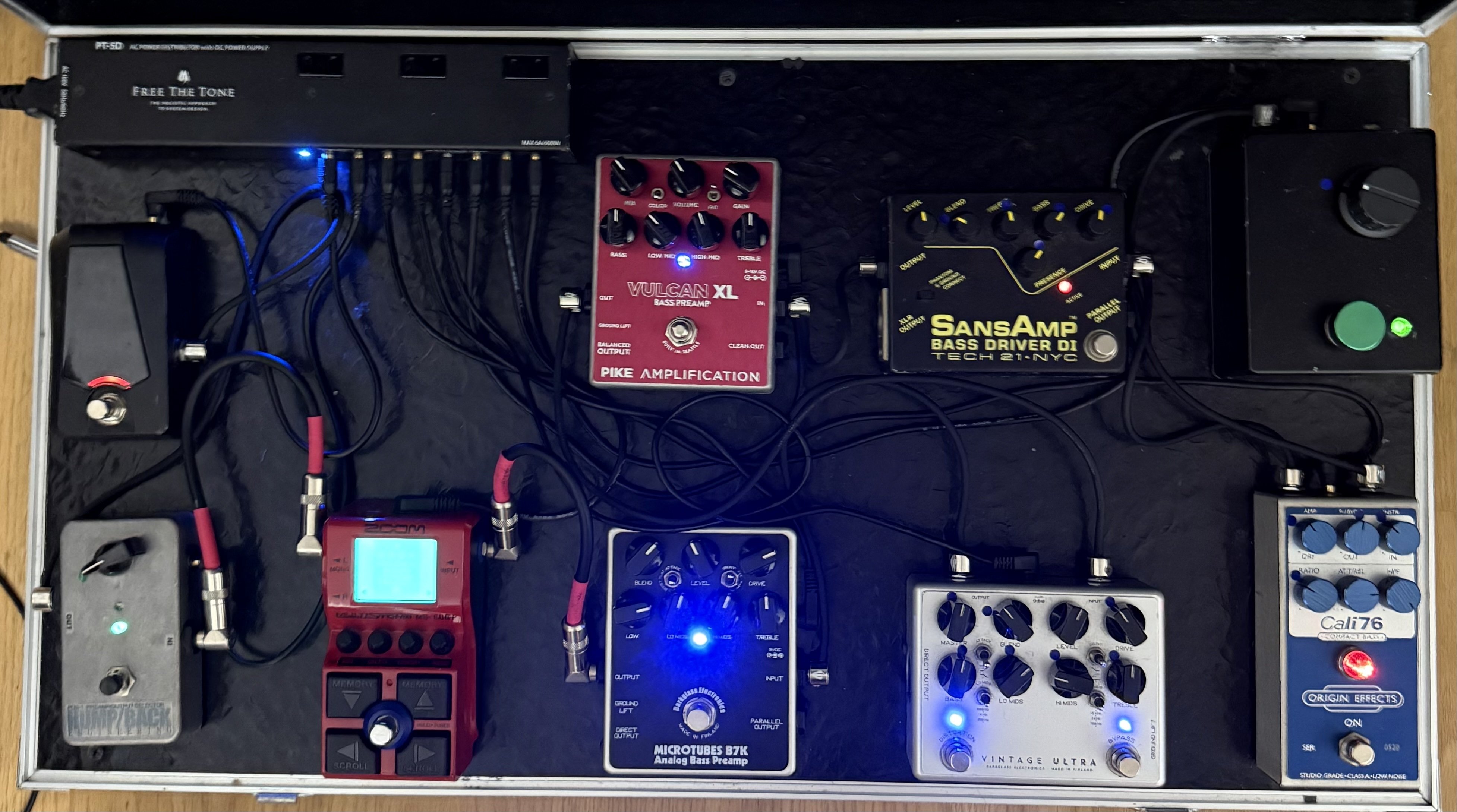 Markbass Vintage Pro エフェクターボード Markbass Vintage Pro エフェクターボード Markbass Vintage Pro