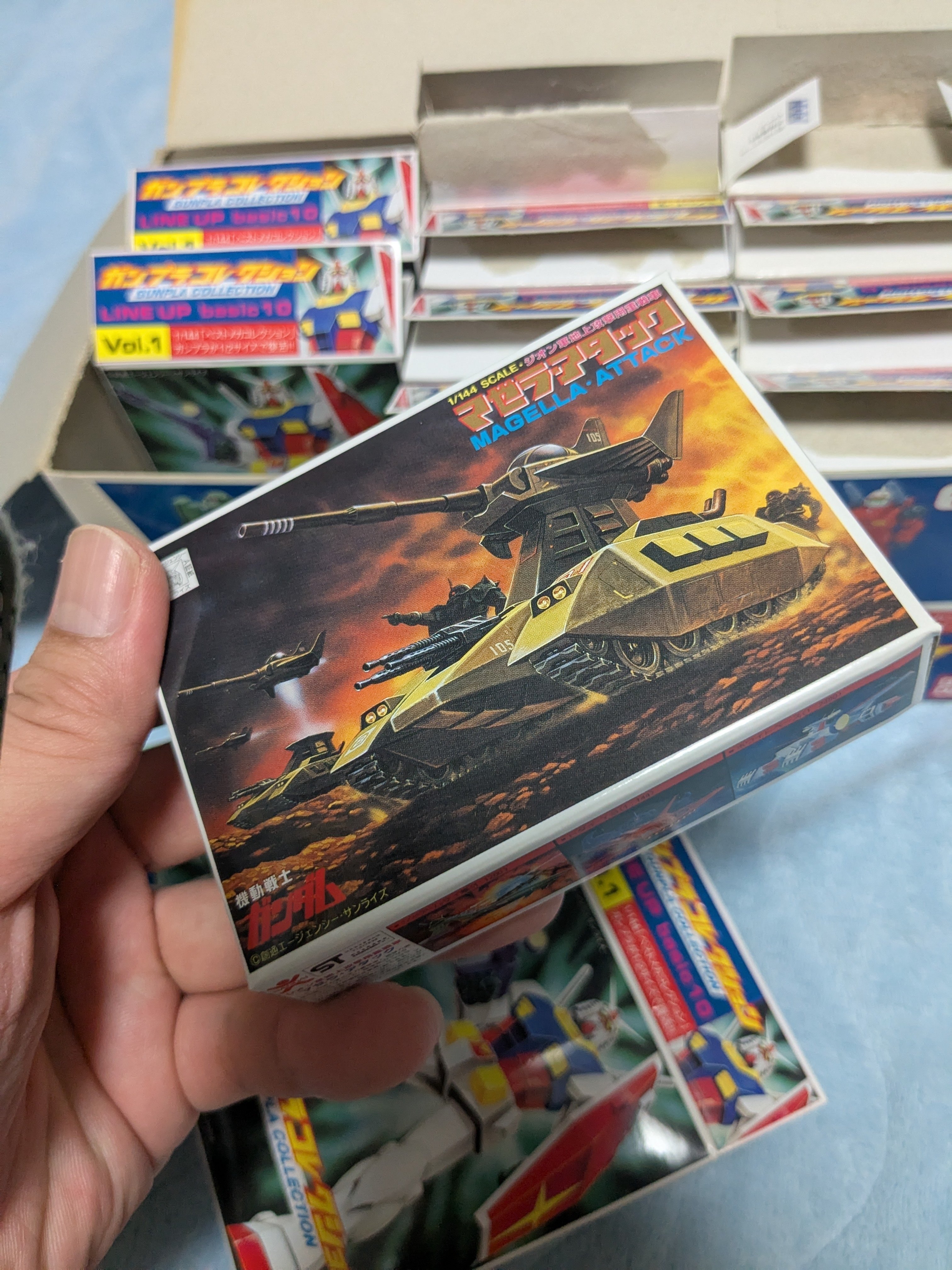 1/288 スケール 小さいけど、レアなガンプラ ガンプラコレクションを箱