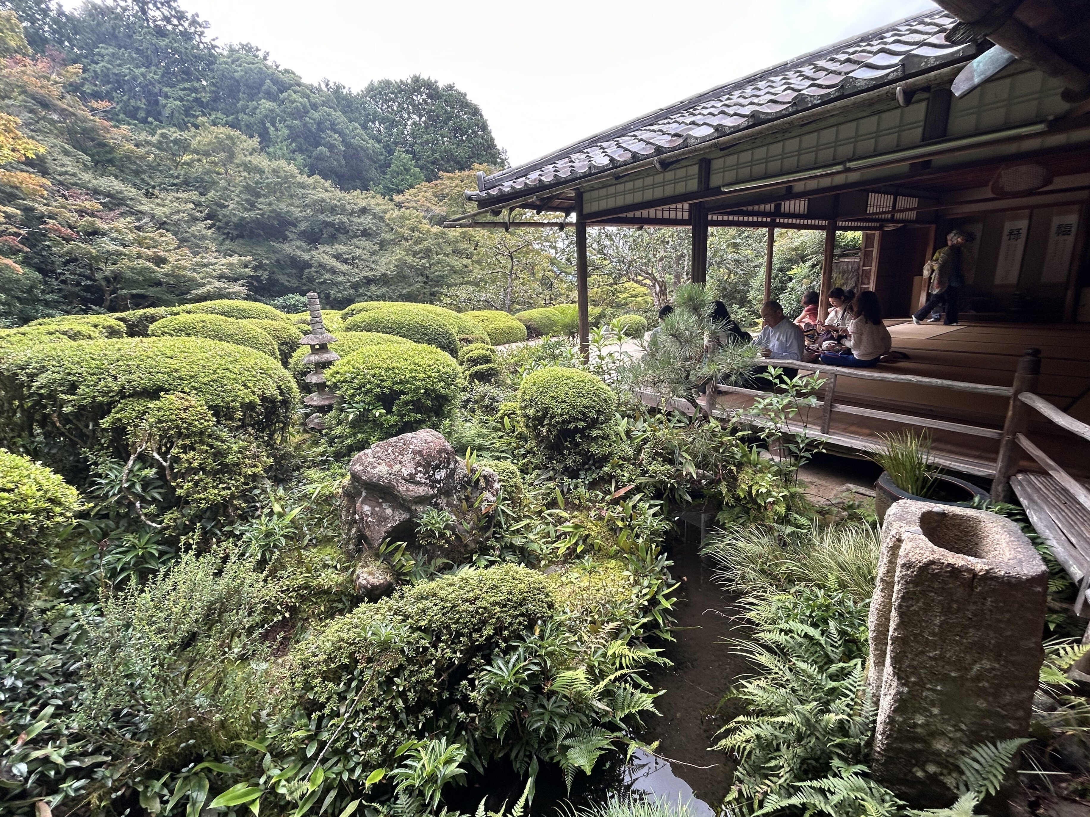 静寂と詩情が息づく山荘「詩仙堂」をご案内♪｜雅京都観光