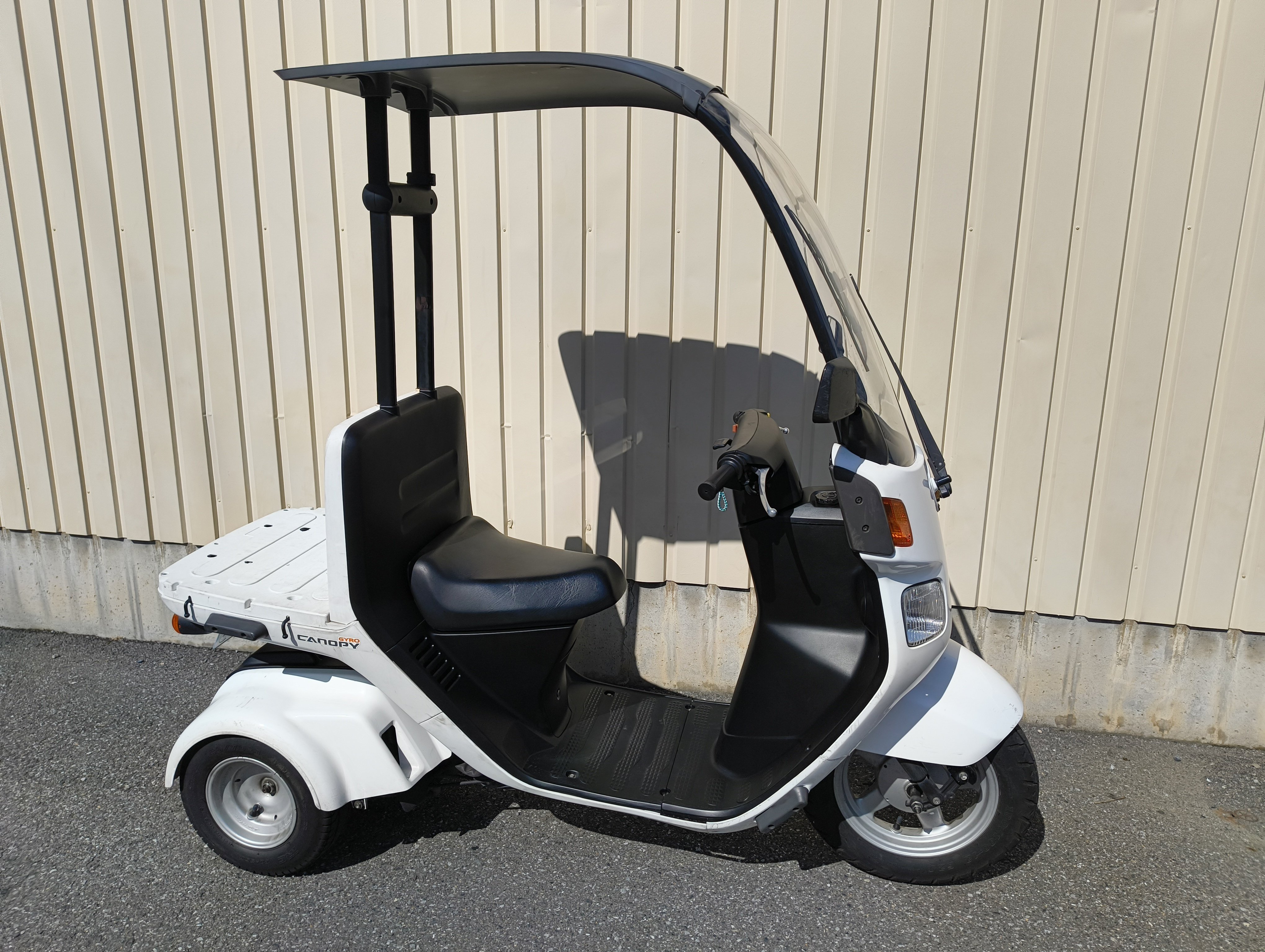 ホンダ ジャイロキャノピーTA03　75797 km　ミニカー仕様　不動車 ホンダ ジャイロキャノピーTA03 75797 km ミニカー仕様 不動車 ホンダ