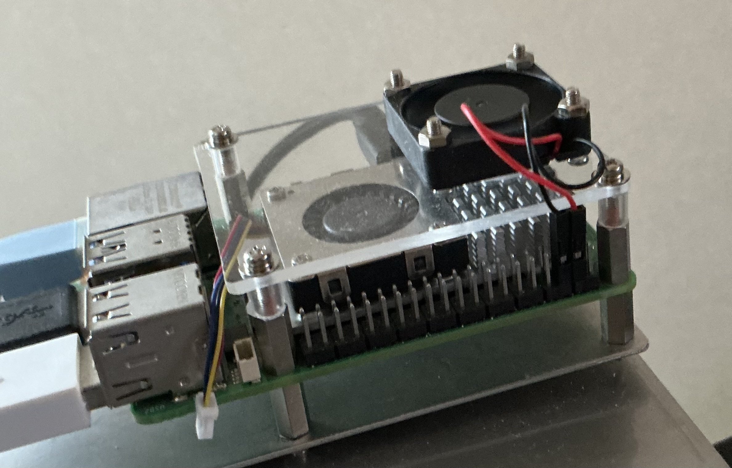 純正アクティブクーラー＋CPUファンでのRaspberry Pi 5の発熱確認