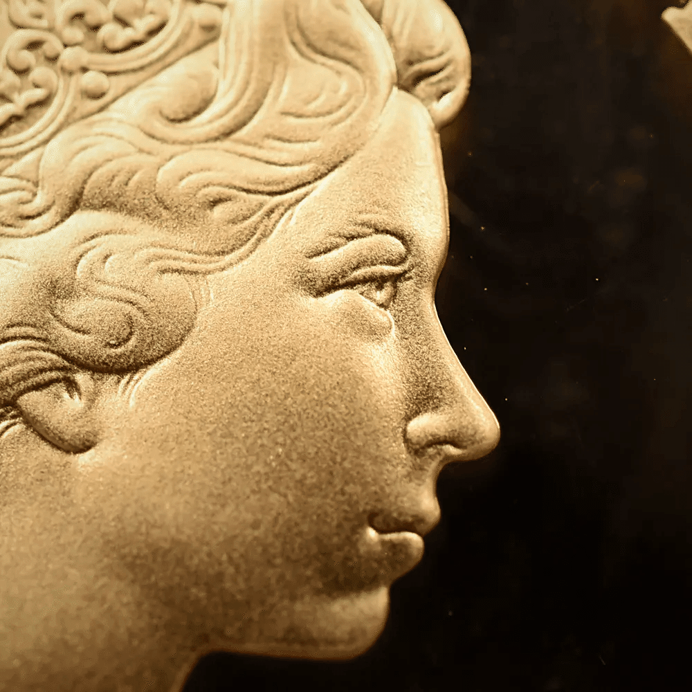 1982 エリザベス2世 ヤングエリザベス 聖ジョージ竜退治 5ポンド