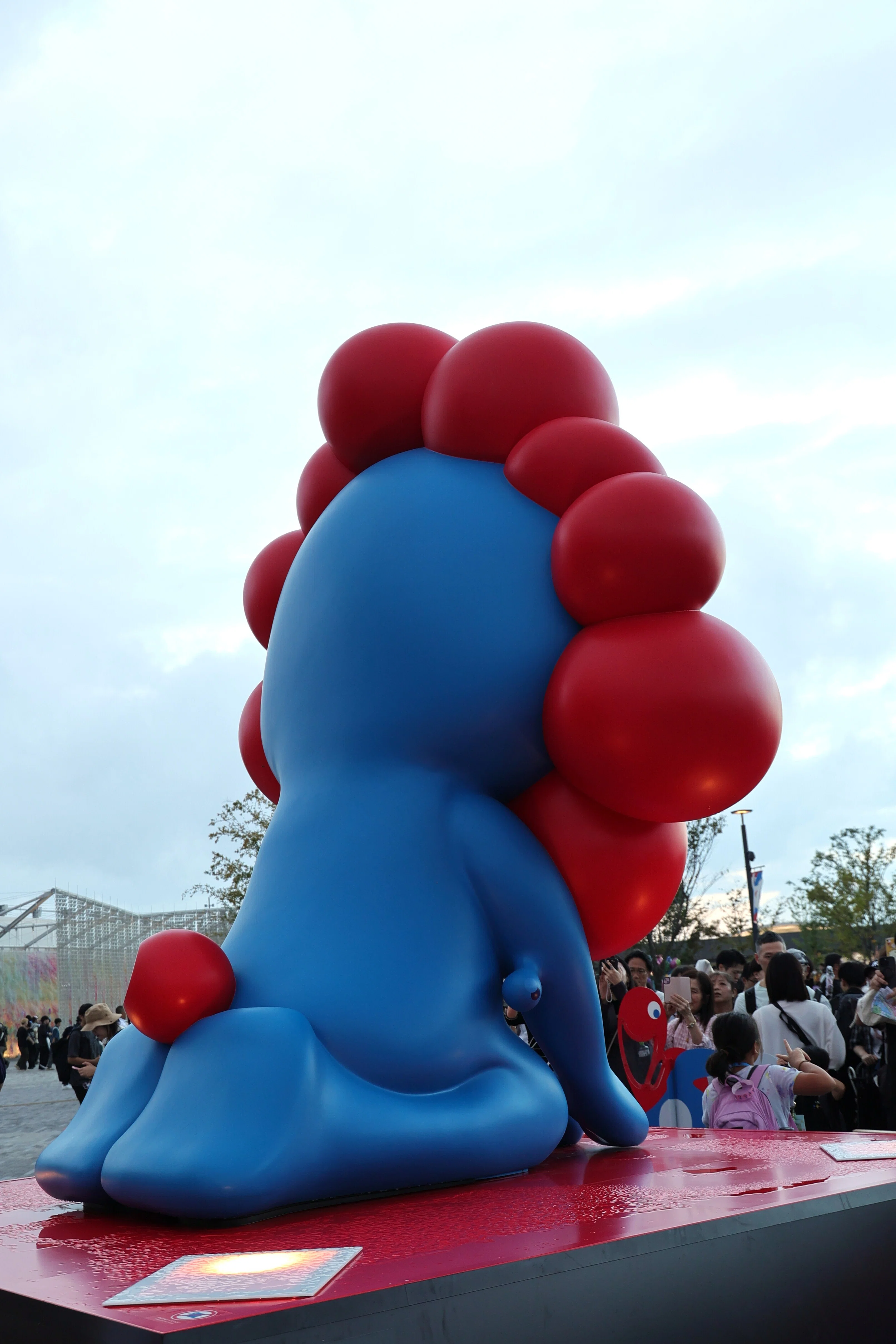The Second Osaka Expo. Crowds, Excitement, and｜Abbey -旅する