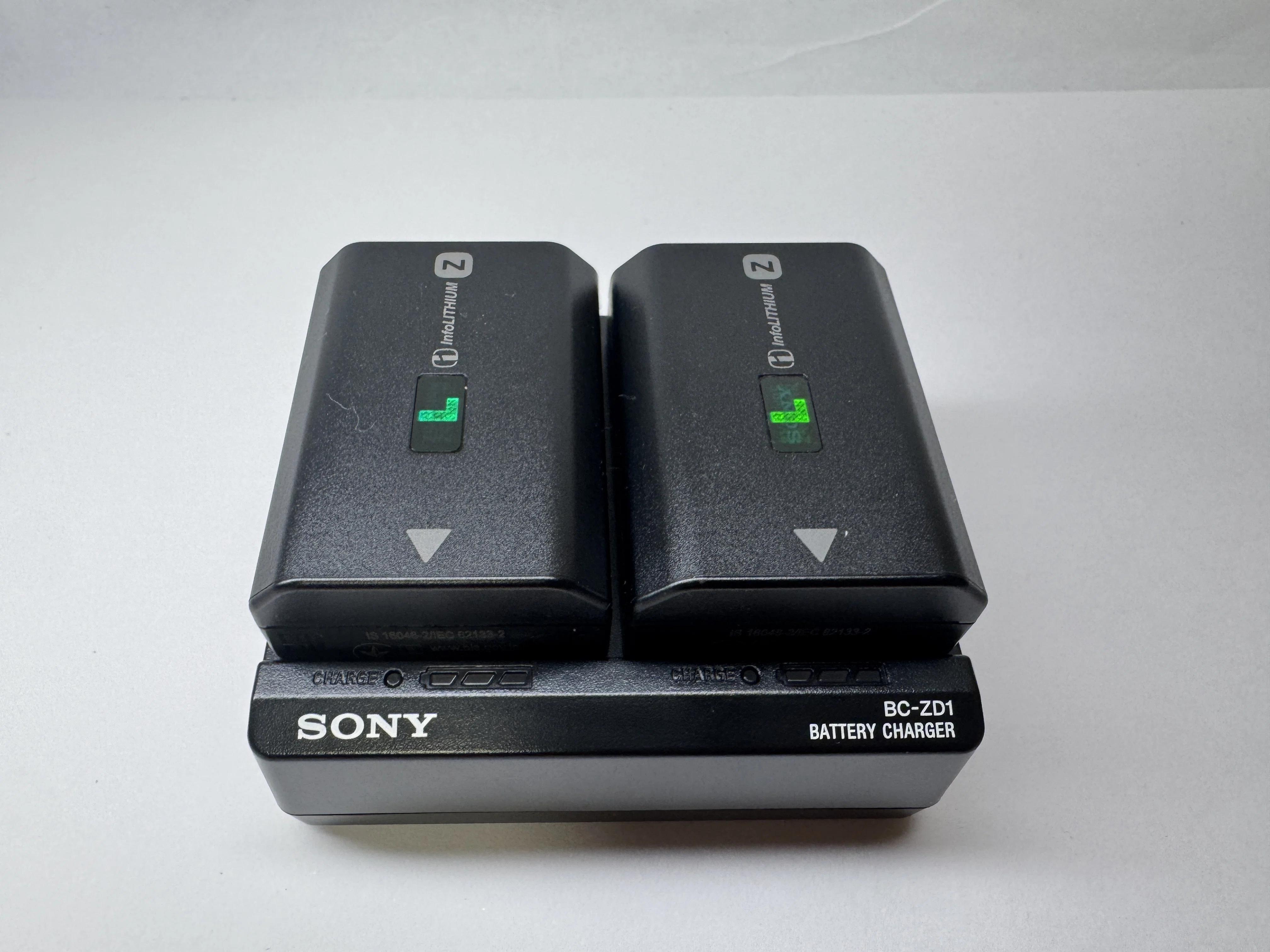 バッテリーチャージャー初購入/ACC-ZD1K(SONY純正)|しゃも@パパ バッテリーチャージャー初購入/ACC-ZD1K(SONY純正)|しゃも@パパ