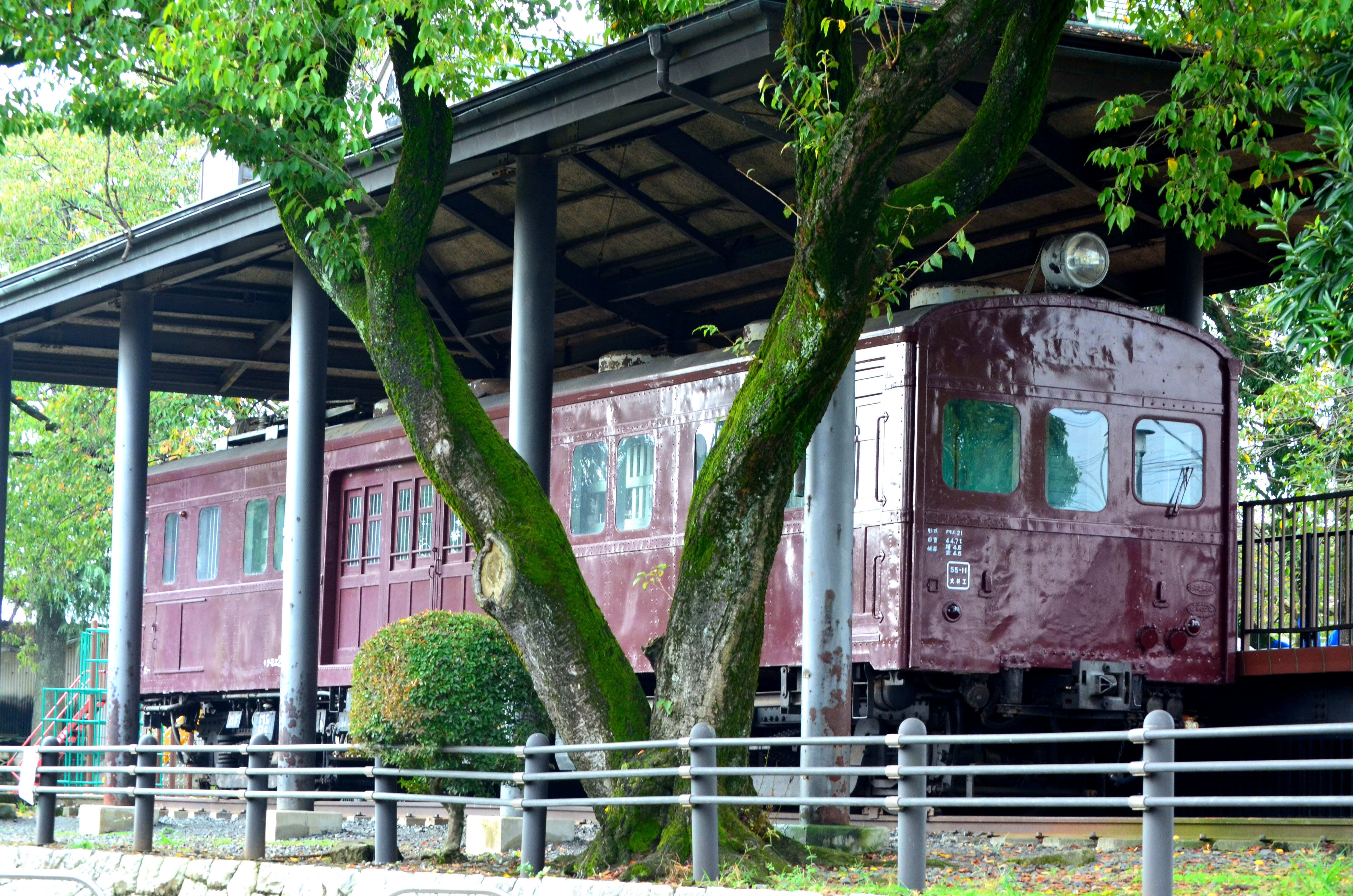 日酸公園に残る17m国電改造車｜vivace115の写真館