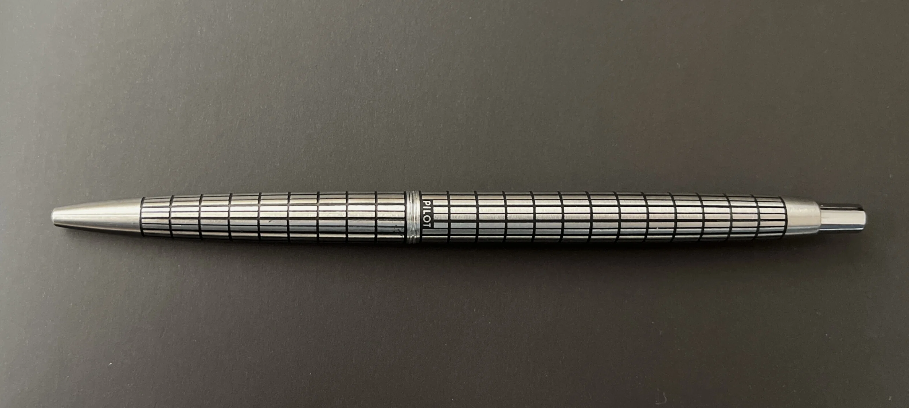 PILOT Elite ボールペン｜フレッヂ・ラボ
