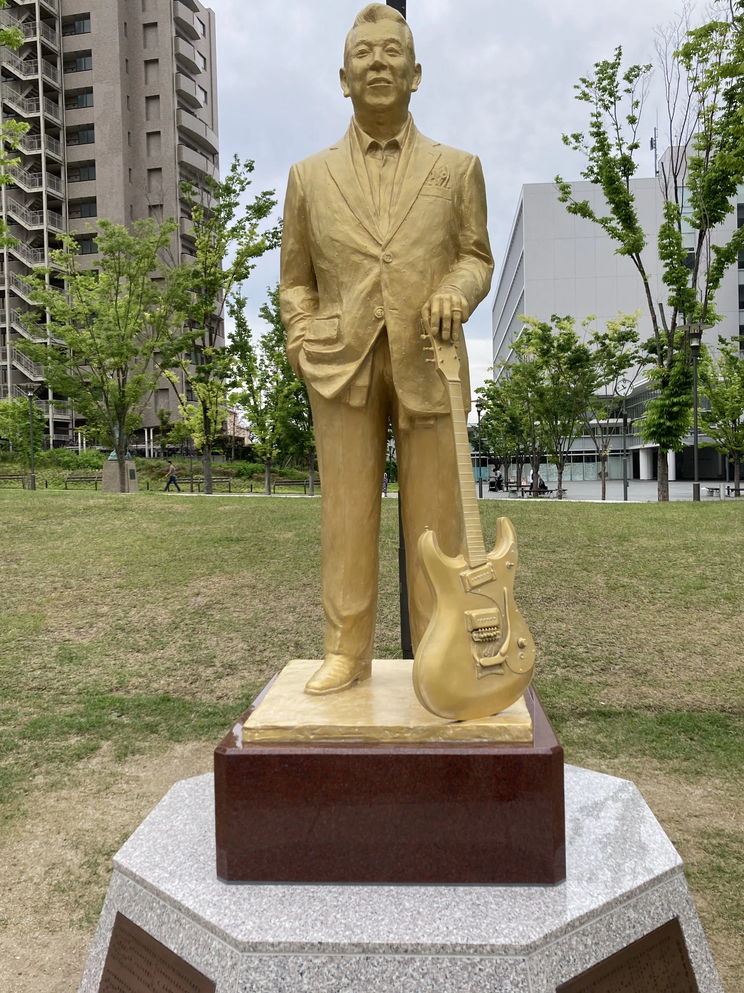 🏄‍♂️ 茅ヶ崎ゆかりの人物 Vol.1｜加山雄三 太陽と海と“若大将