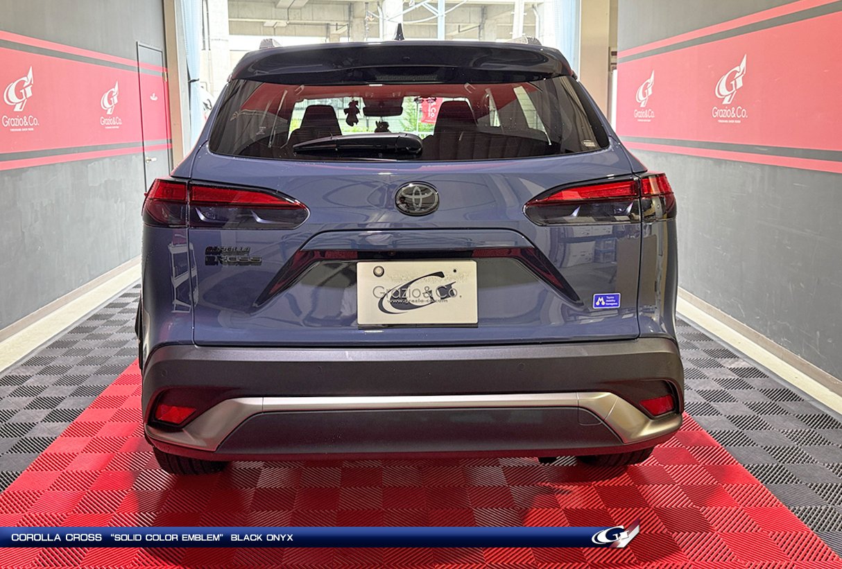 クロロ　805540 オプションお写真2枚目掲載 カローラクロス「ブラックオニキス」コーデをご覧ください