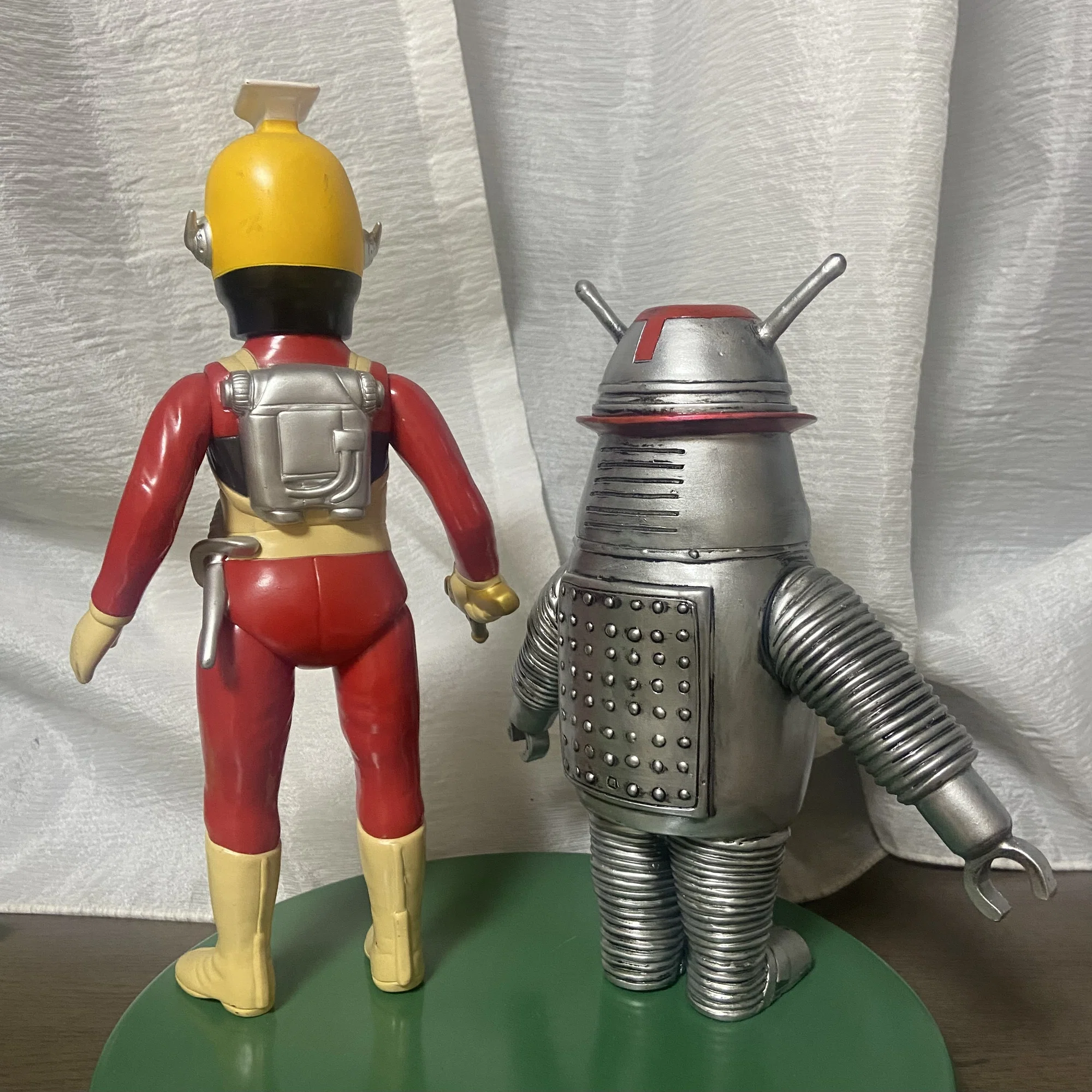 1967 キャプテン・ウルトラ 復刻ソフビ｜ゆる