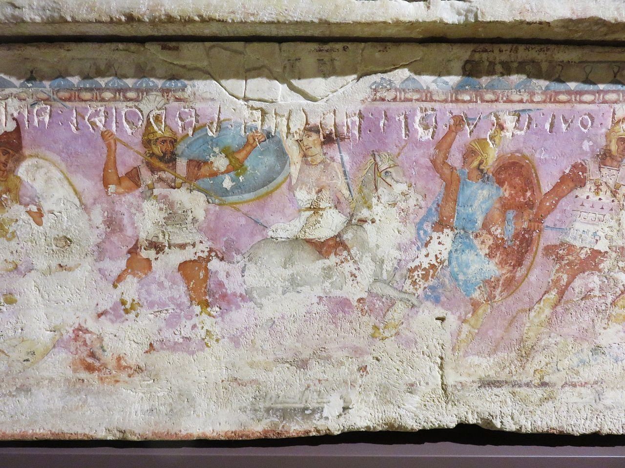 女戦士アマゾネス ― イタリア古代エトルリア文明の石棺に描かれた勇気