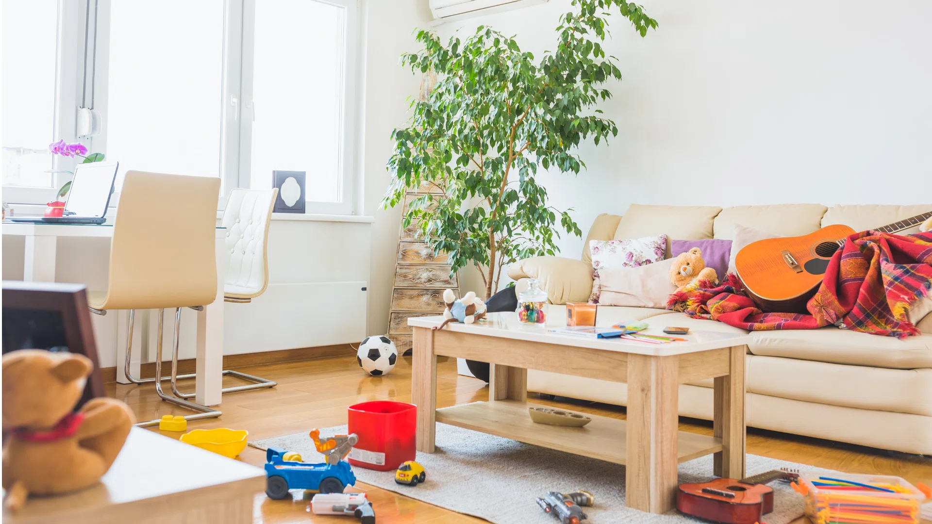 How to Create an Easy-to-Clean Room / The Key to Making Housework ...