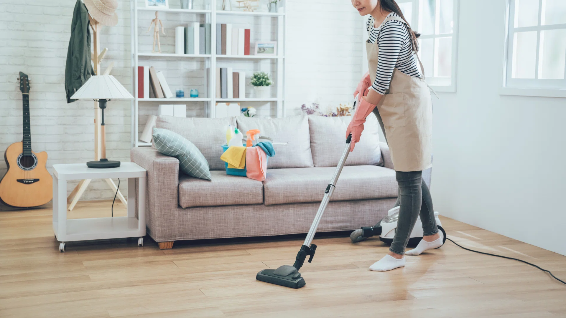 How to Create an Easy-to-Clean Room / The Key to Making Housework ...