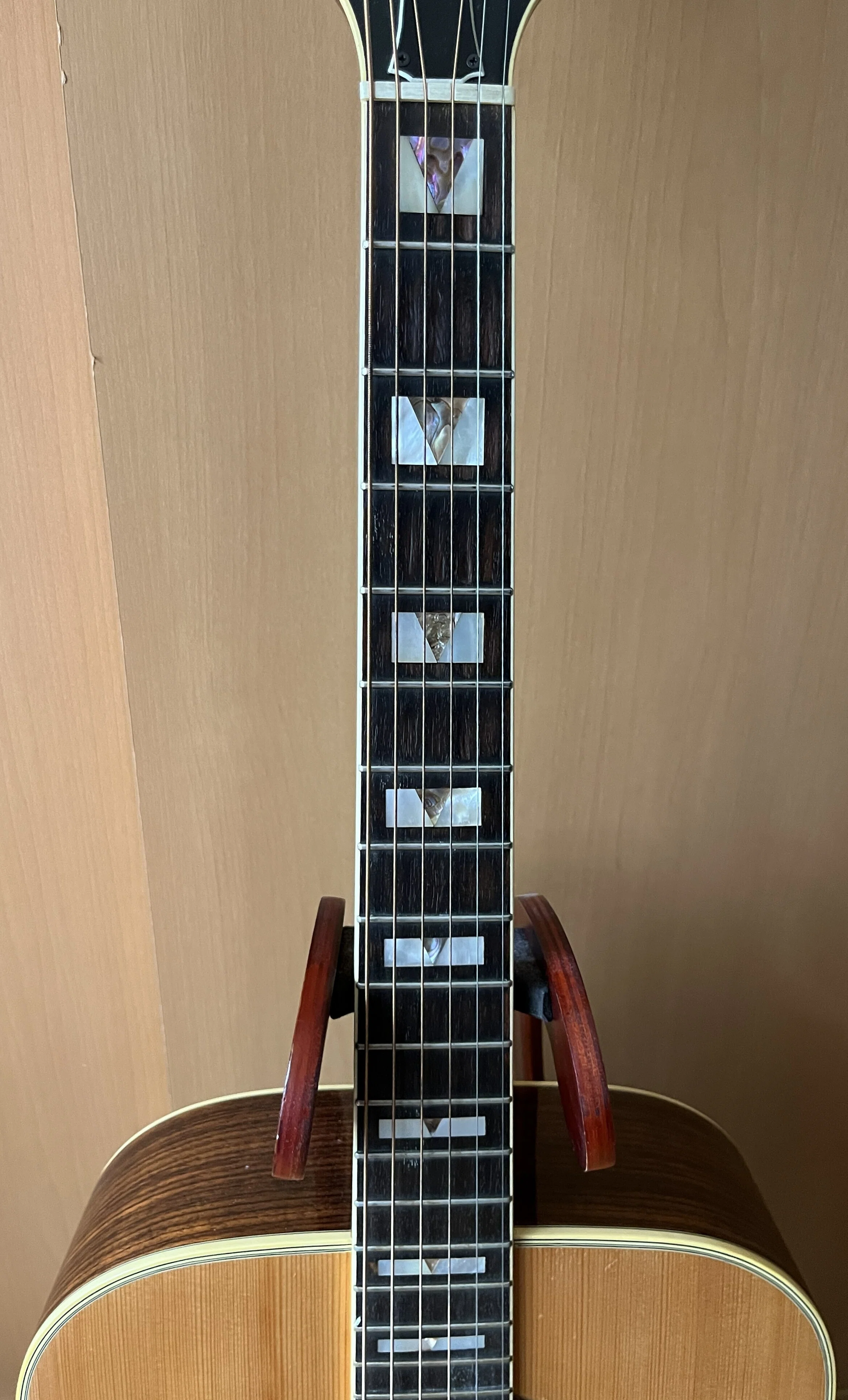 幻のミヤス工業　激レアな白　アコギ　1960年代　通　マニア　コレクター　昭和 ストックリスト Vol.6 Gibson J-45 1960」「BROEX」｜アコギ部長