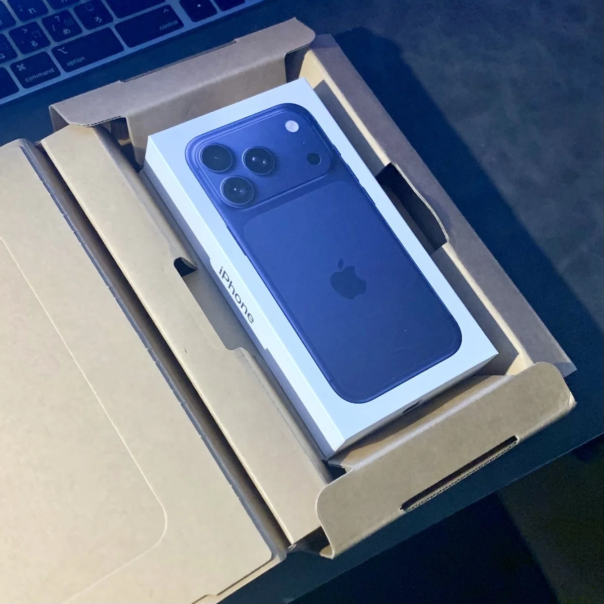 iPhone XS から iPhone 17 Pro へ｜ikkiee