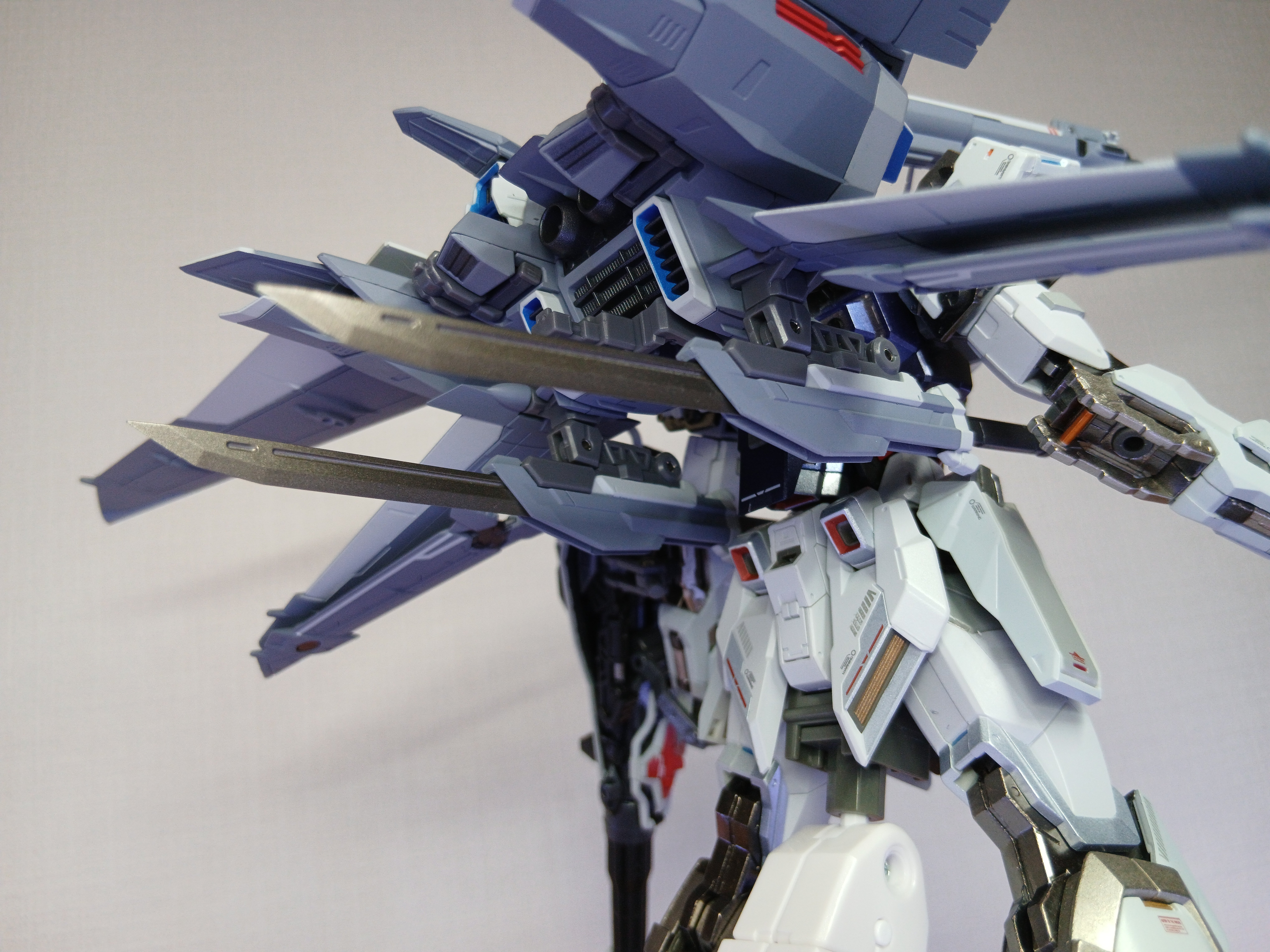 感想]METAL BUILD ストライクガンダム -ヘリオポリス ロールアウト Ver