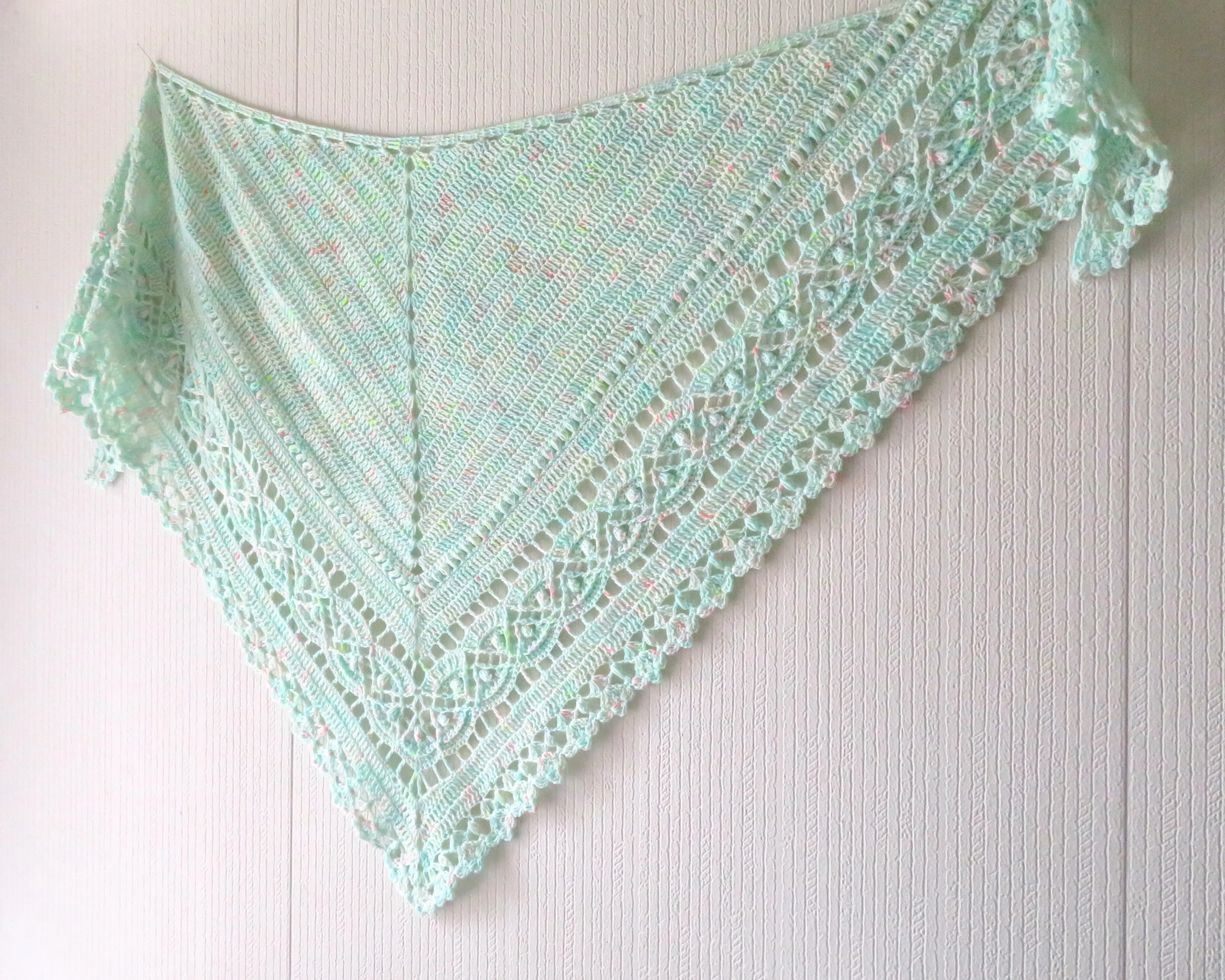 Pattern / Hiroka Shawl｜笠石あき--かぎ針編み・レース編みの編み図