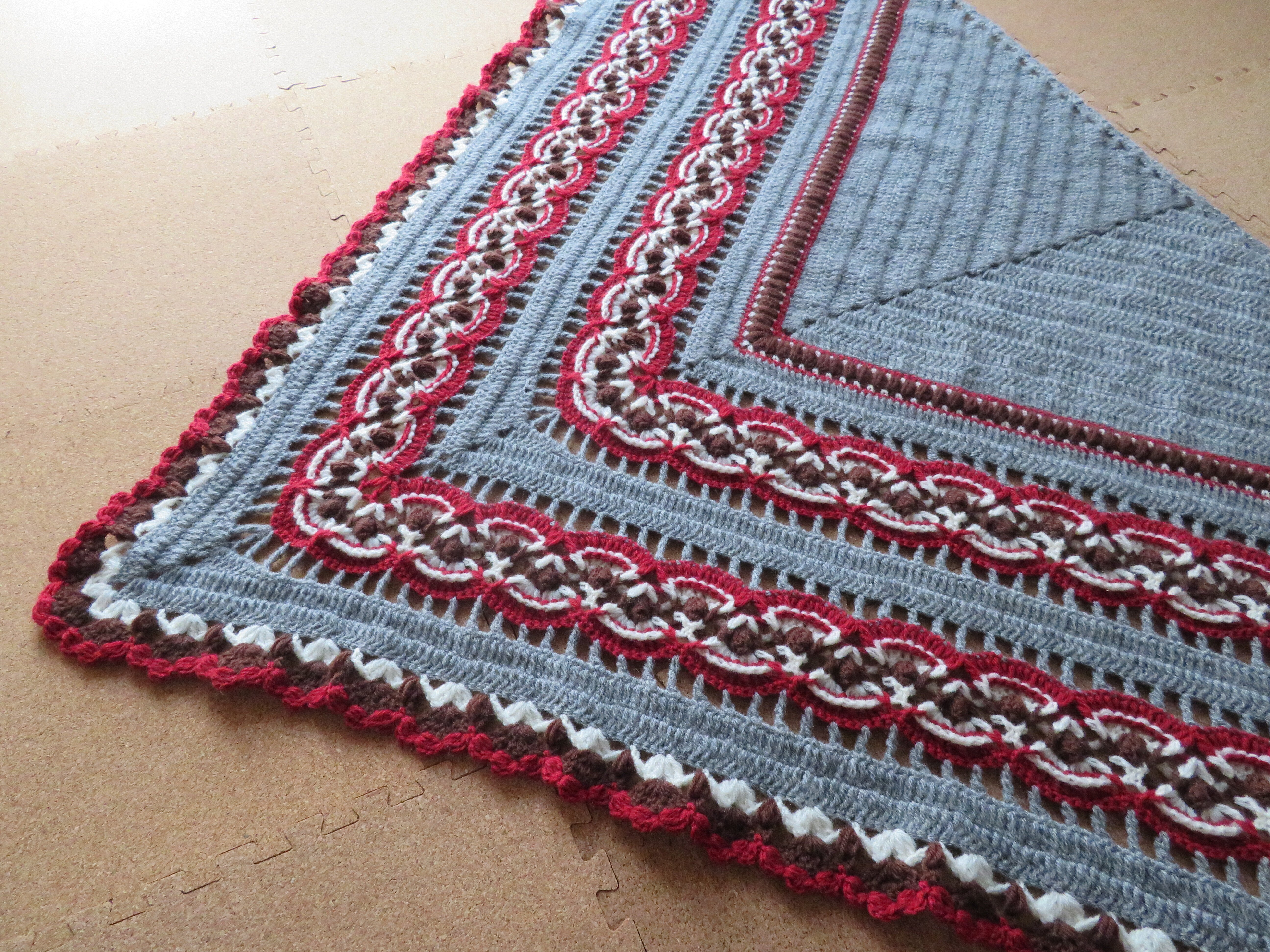 Pattern / Hiroka Shawl｜笠石あき--かぎ針編み・レース編みの編み図