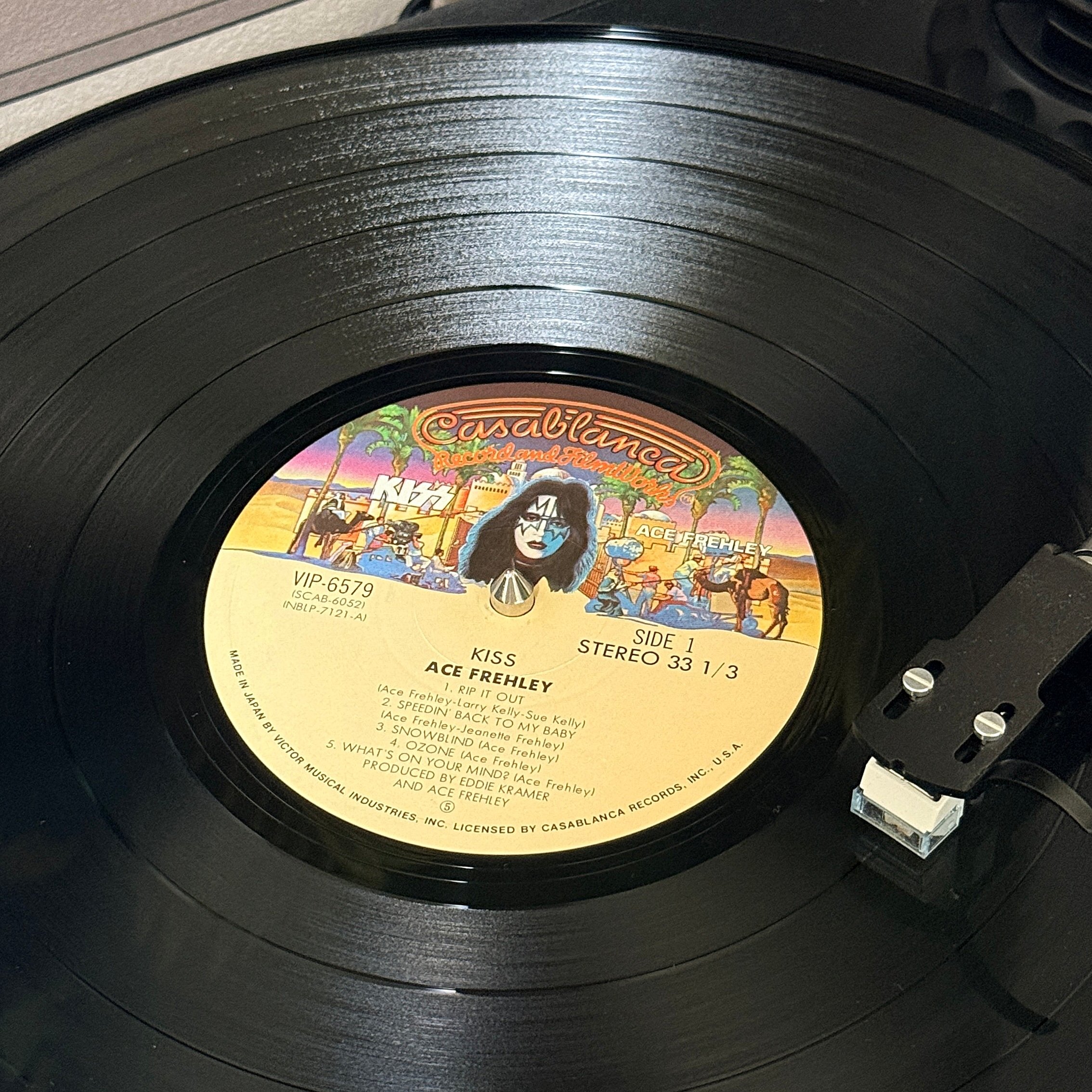 訃報】Ace Frehley（74歳）逝去──レコーディング中の事故で音楽界に