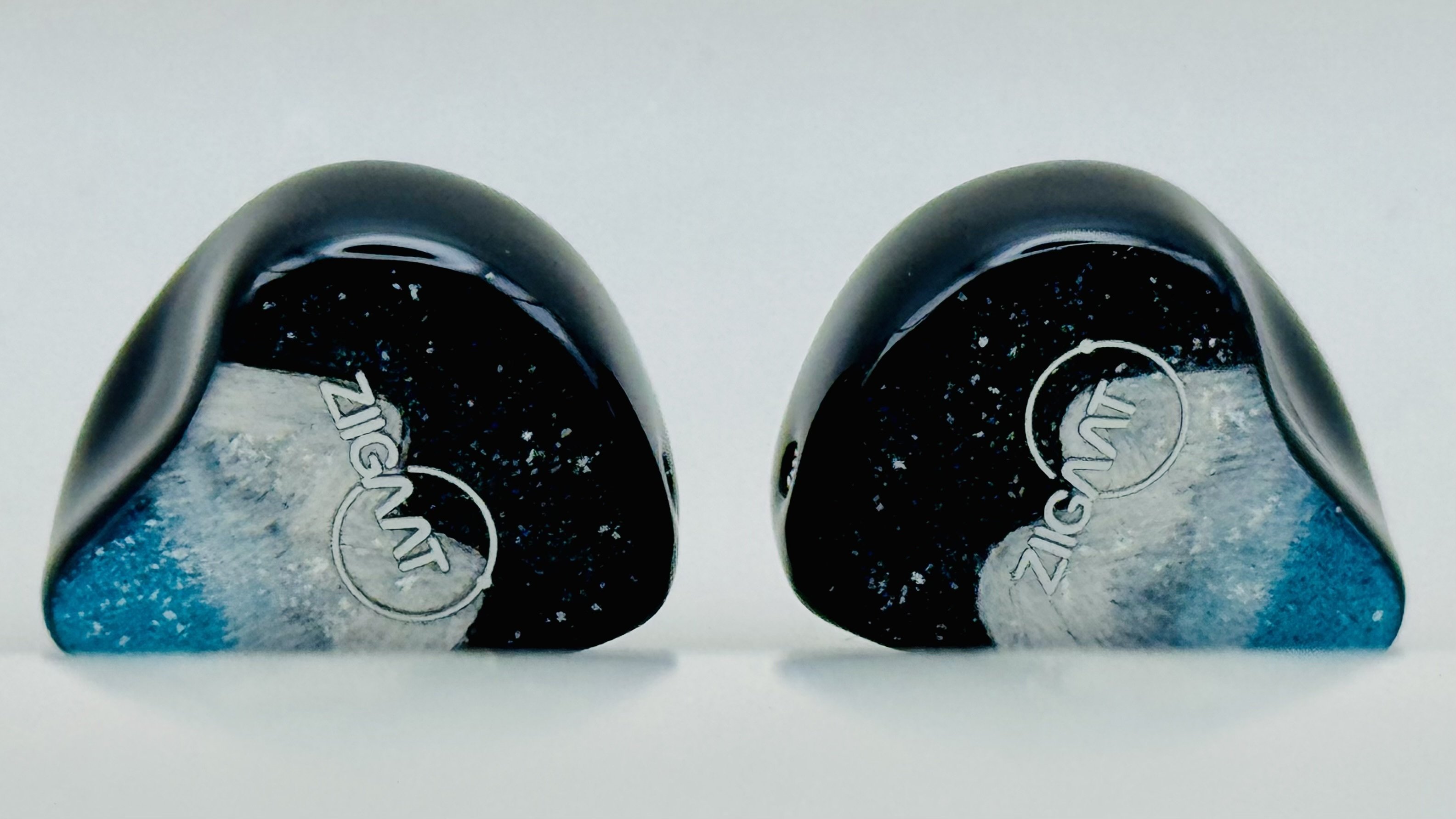 ZiiGaat Horizonのレビュー｜ラルフ・ヒンクリー