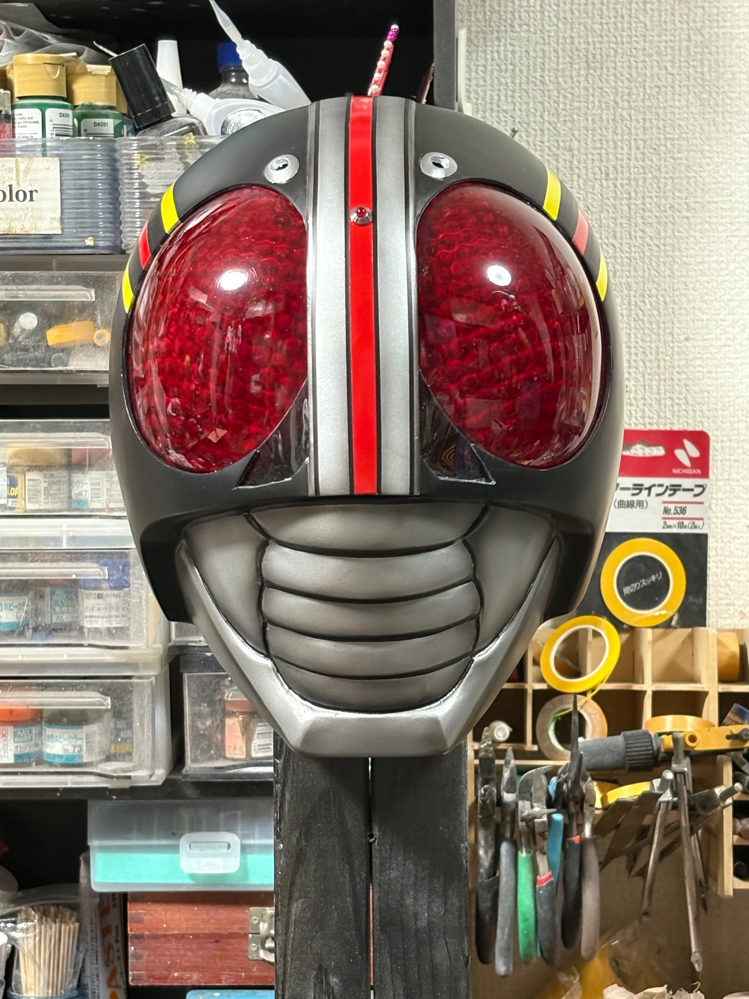 仮面ライダーブラックマスク制作中｜フライトギア KYO