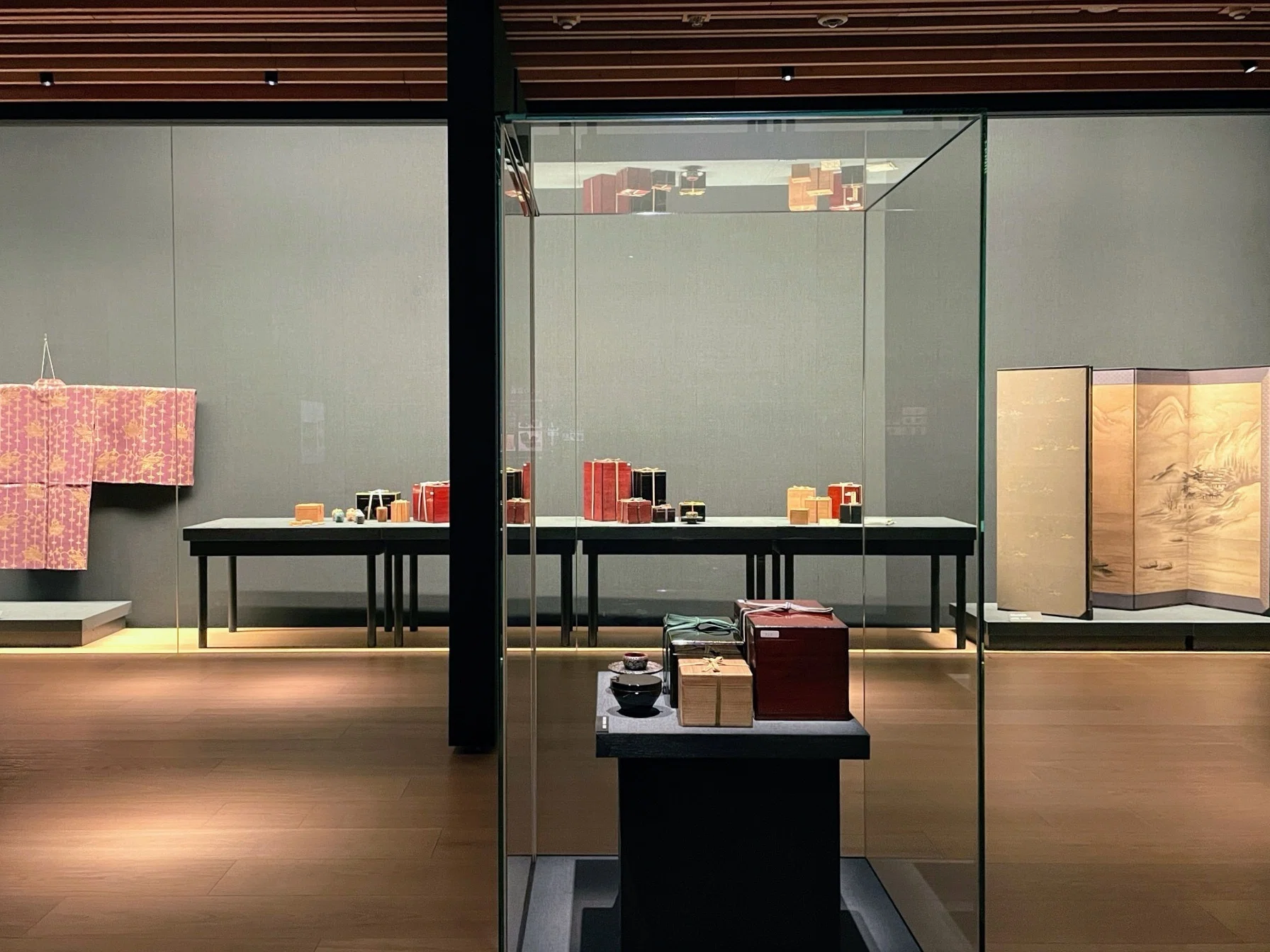 展覧会レポート】 遊・虫・誂 ／藤田美術館｜美術館とお寺と猫