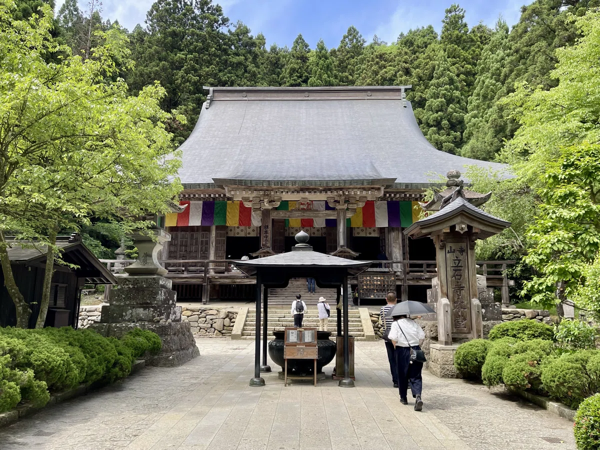 絶景!天空の寺へ――山寺を歩く |【宝珠山立石寺】|Tomo@旅と美食の探求Life