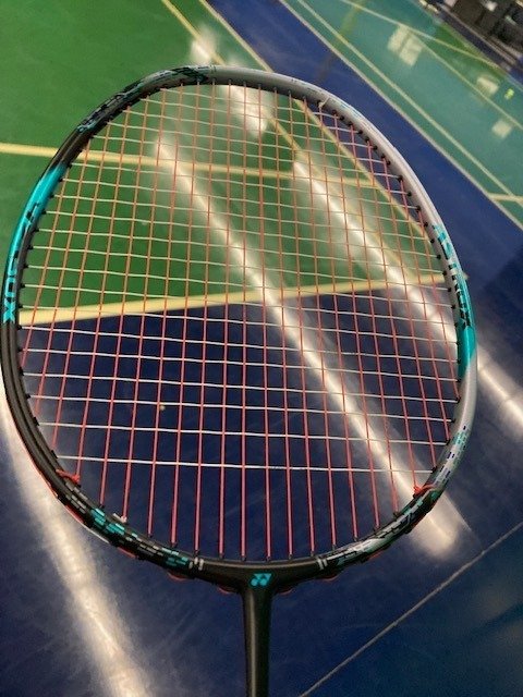 アストロクス88dプロの個人的なレビュー！使い心地や他のラケットと