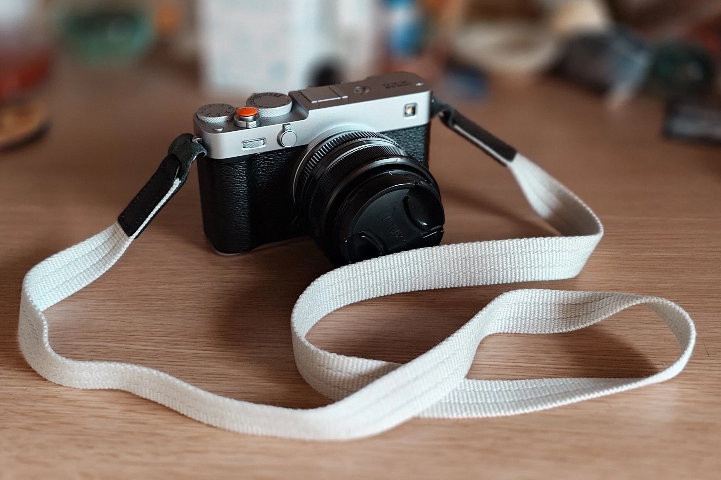 X-E5のカメラストラップを探す旅｜るり