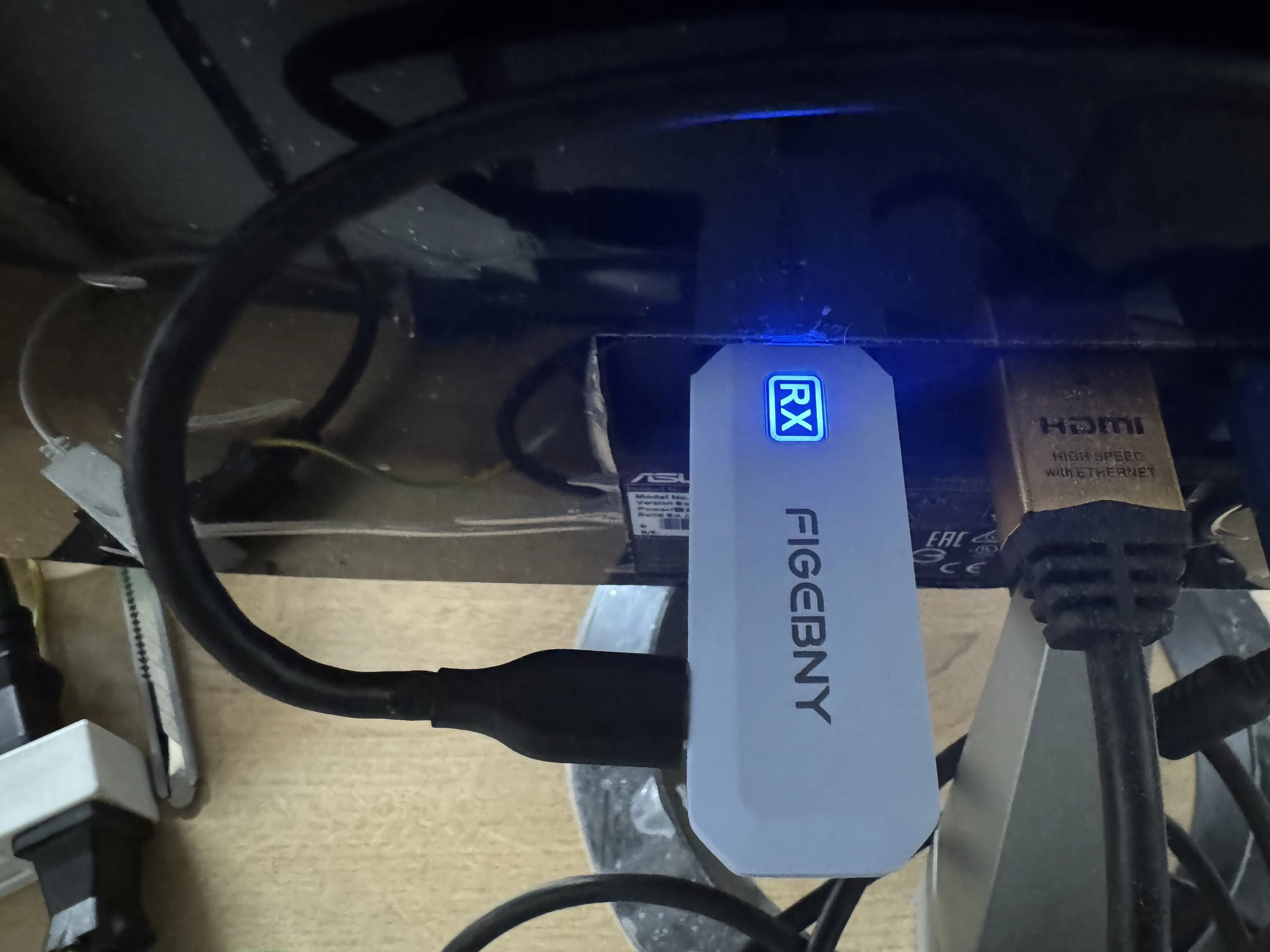 追記しました。】HDMIが無線で接続できちゃうガジェット。こんなん出て