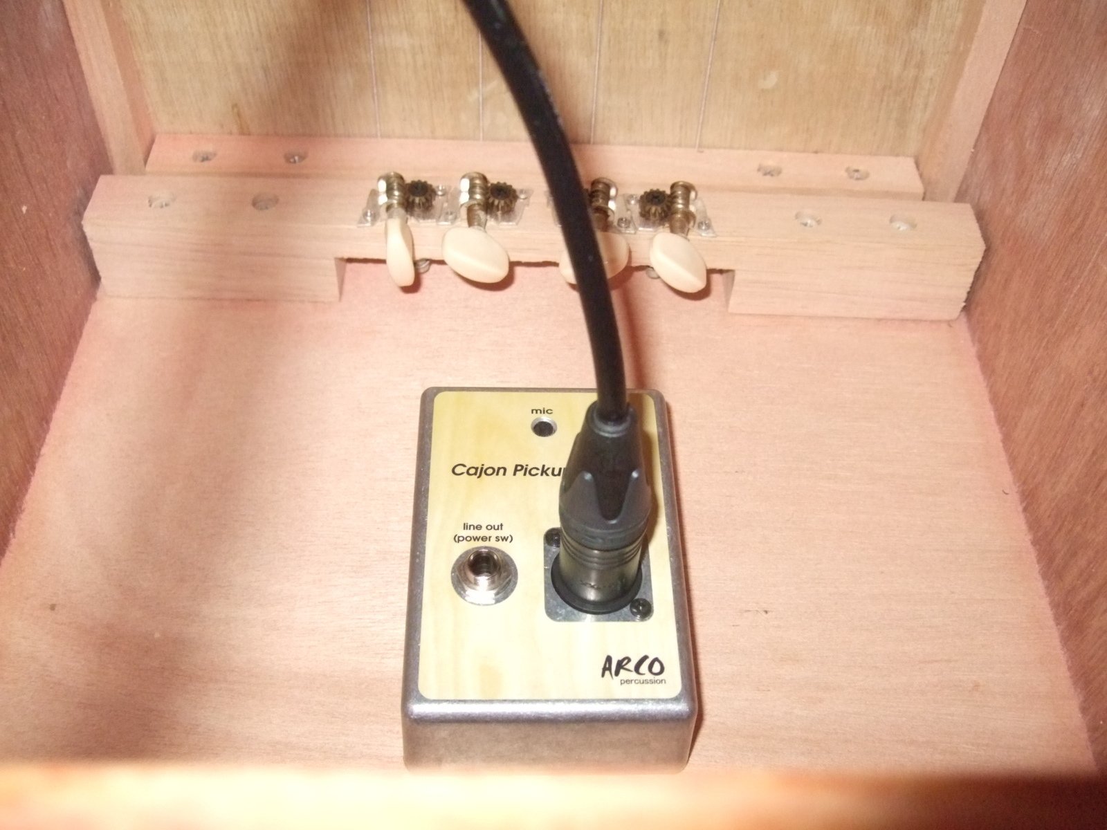 ARCO カホン・ピックアップ（PU-4C）｜モメドラム