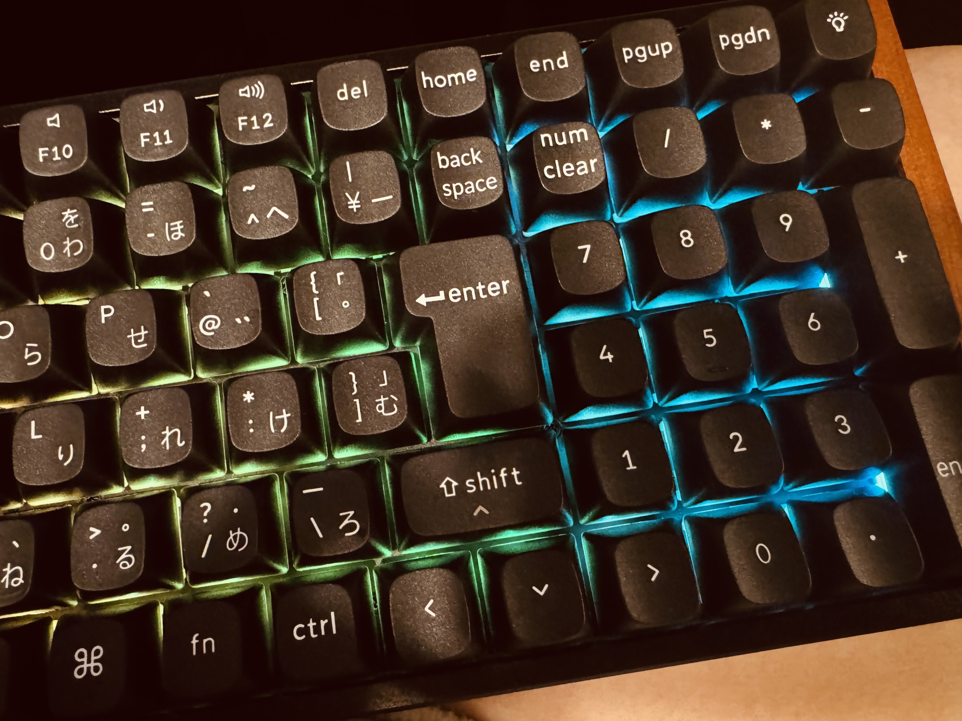 キーボード新調！！｜望月桜（漫画家）