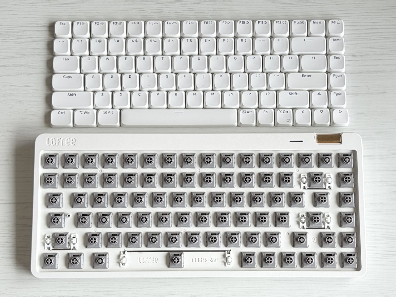 Lofree flow lite（ホワイト・US配列）+Hadesスイッチ Lofree Flow Lite 84｜ホワイト×Hadesで”雪の上を歩くような