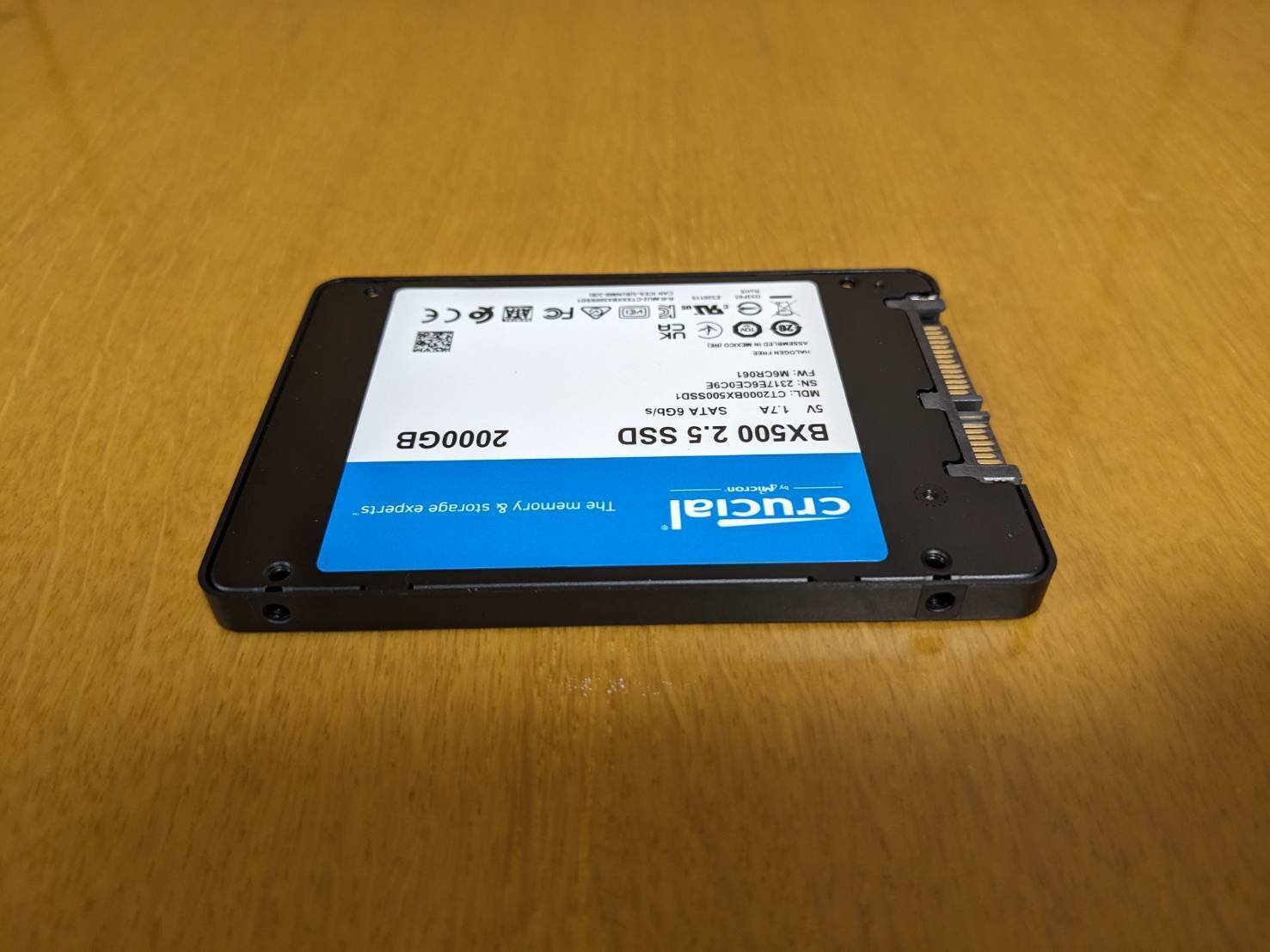 Crucial CT2000X8SSD8 2000GB 外付けSSD Crucial X8 2 TB Portable SSD | CT2000X8SSD9 | Crucial.com