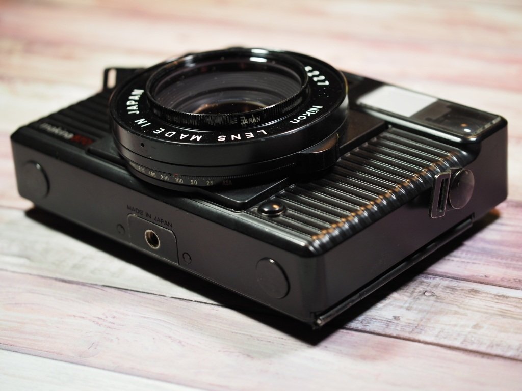 【最終値下げ】PLAUBEL makina 670 極美品】PLAUBEL MAKINA 670 - メルカリ