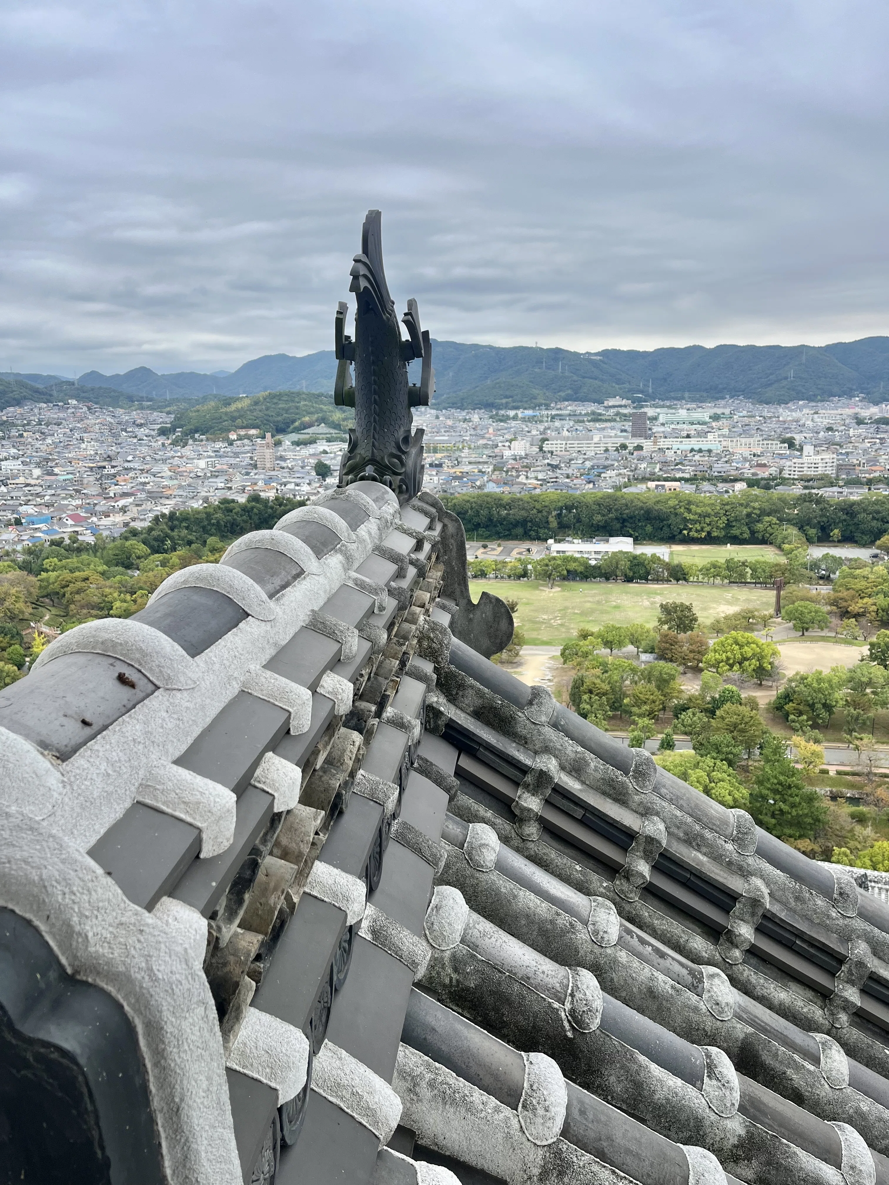 183/365日の旅するココロ@世界遺産・姫路城の天守閣が遠かった🏯大混雑