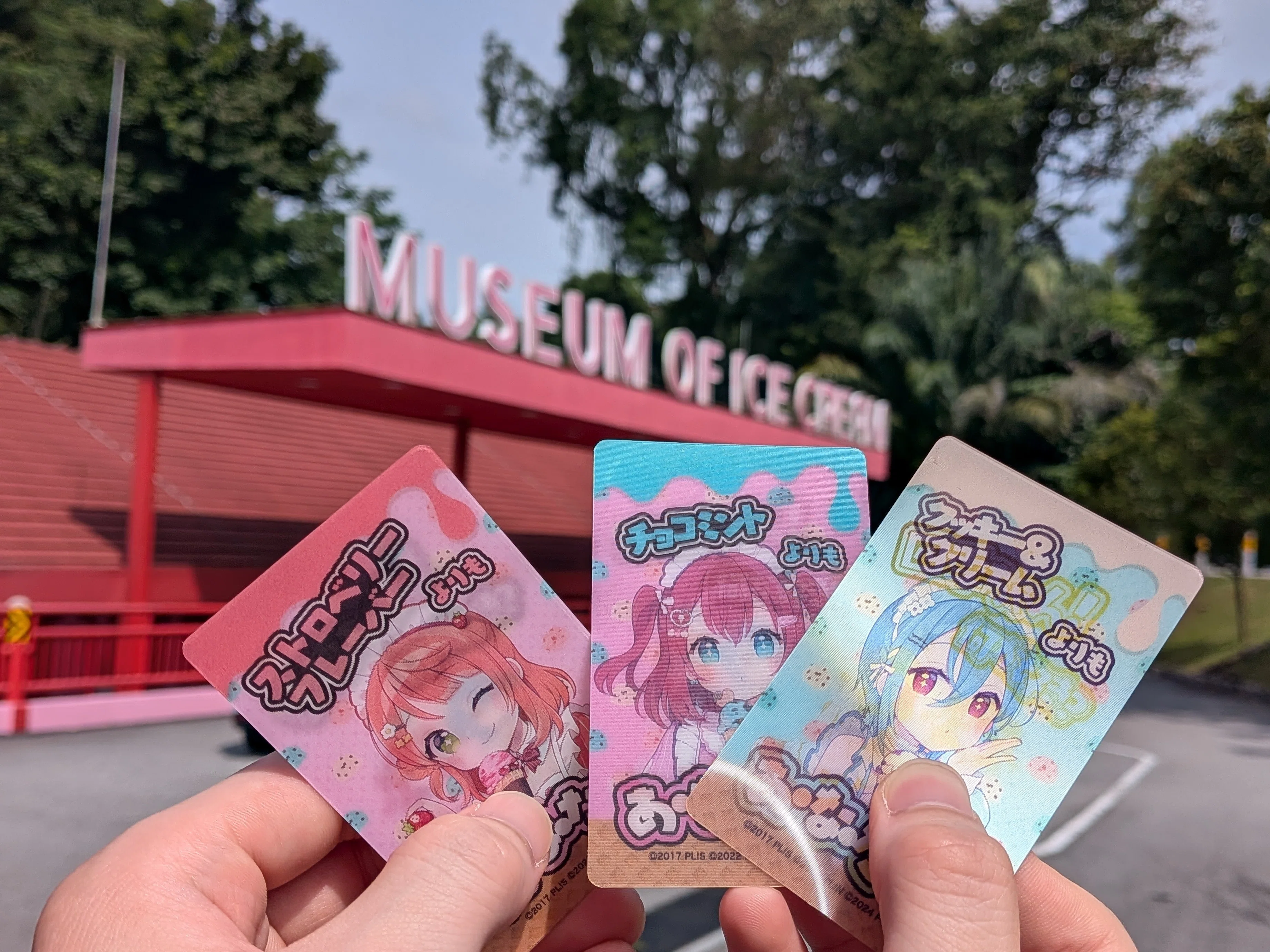 鈴原希実さんの写真集をガイドブックにしてシンガポールを旅行した話