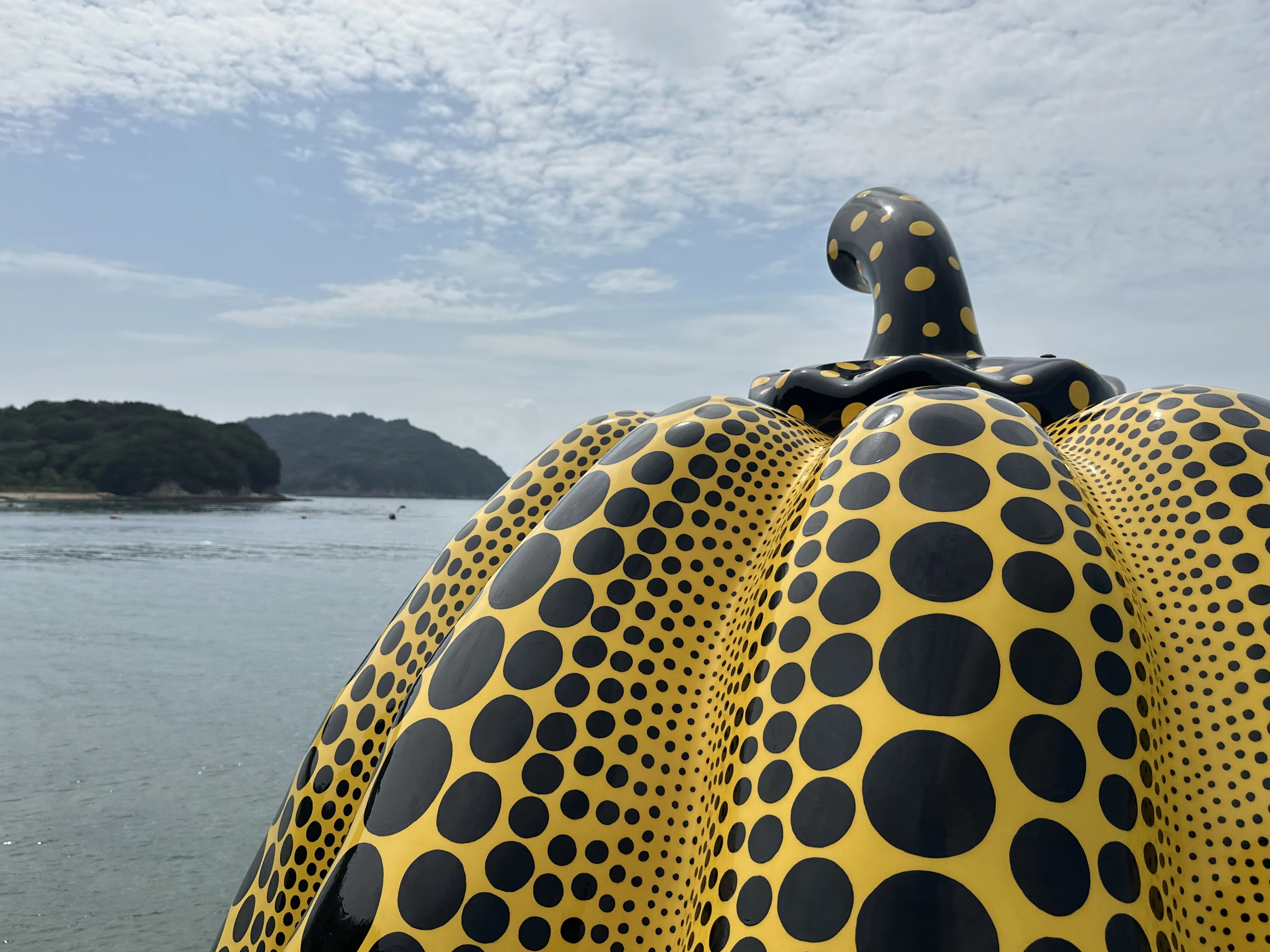 直島を象徴するアートを越えて｜sanchi