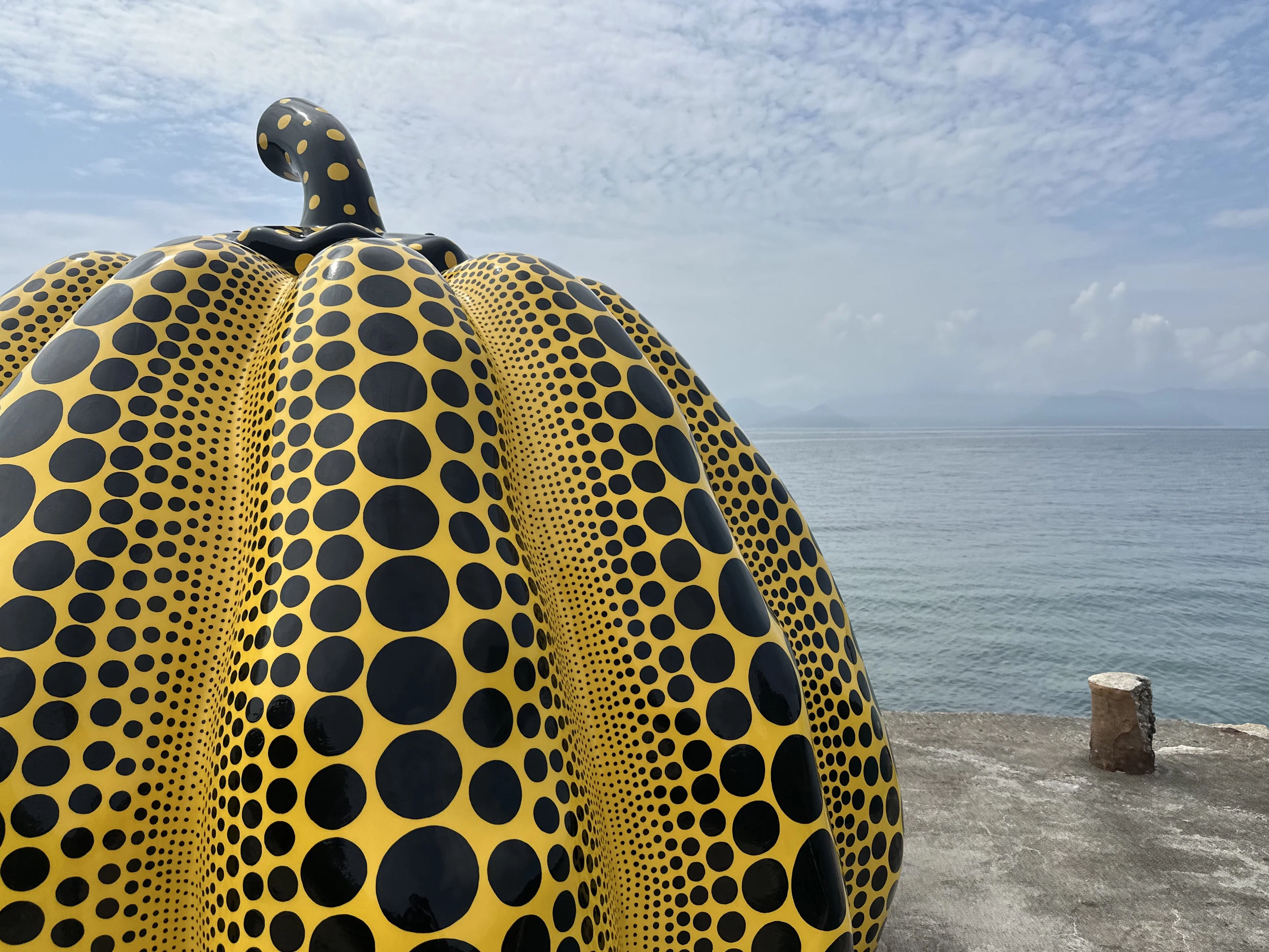 直島を象徴するアートを越えて｜sanchi