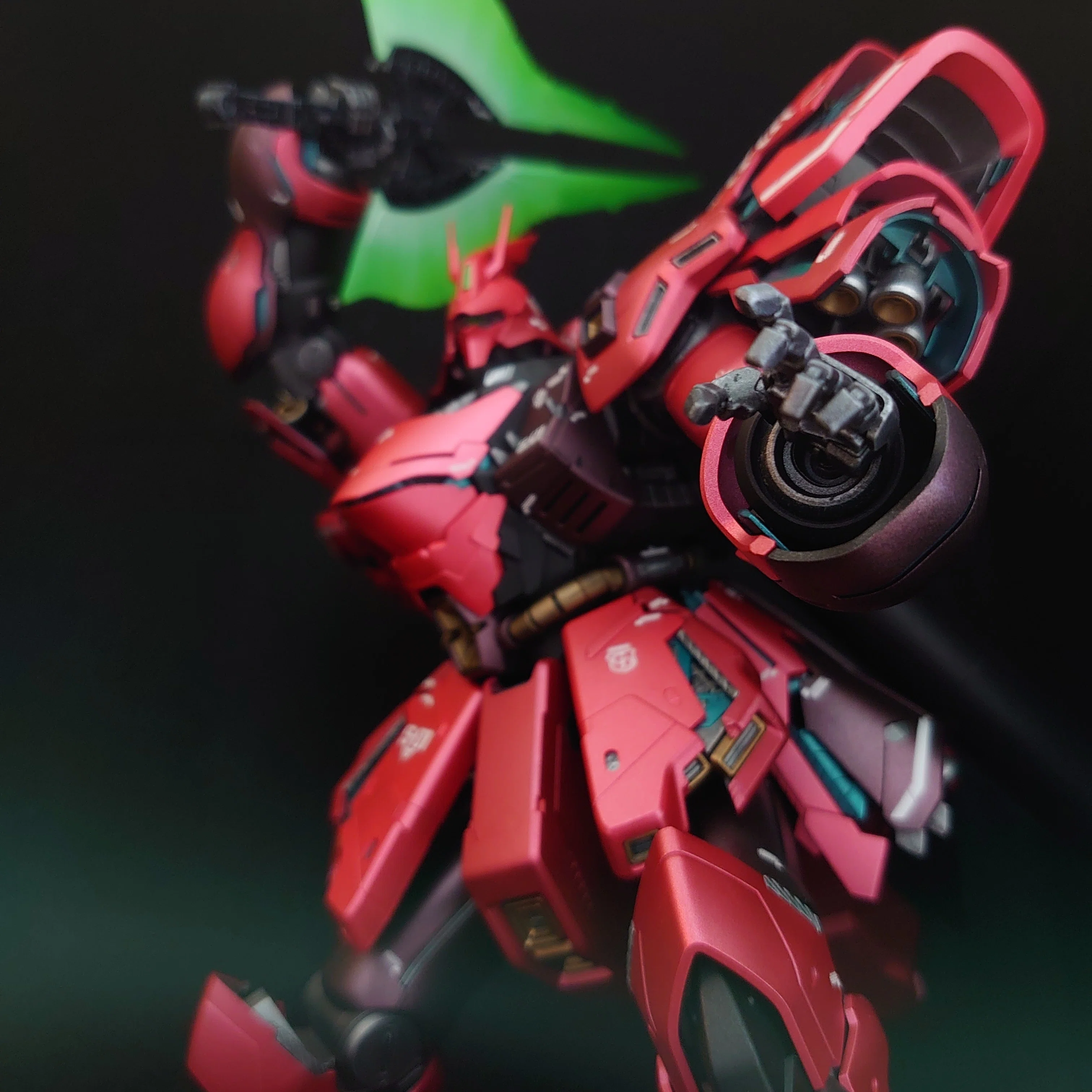 MG サザビー Ver.Ka 完成品ギャラリー（色違いサーフェイサーによる