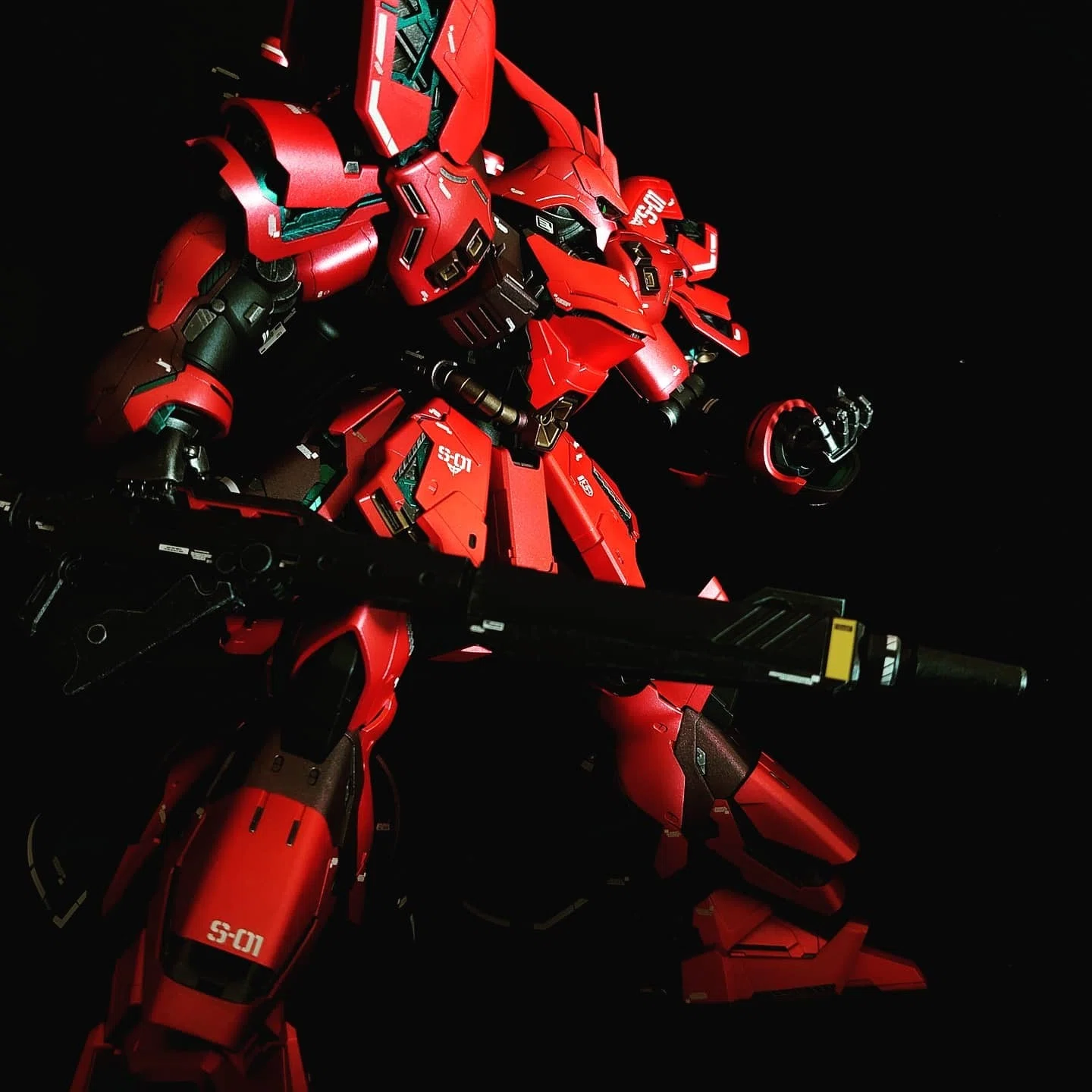 MG サザビー Ver.Ka 完成品ギャラリー（色違いサーフェイサーによる
