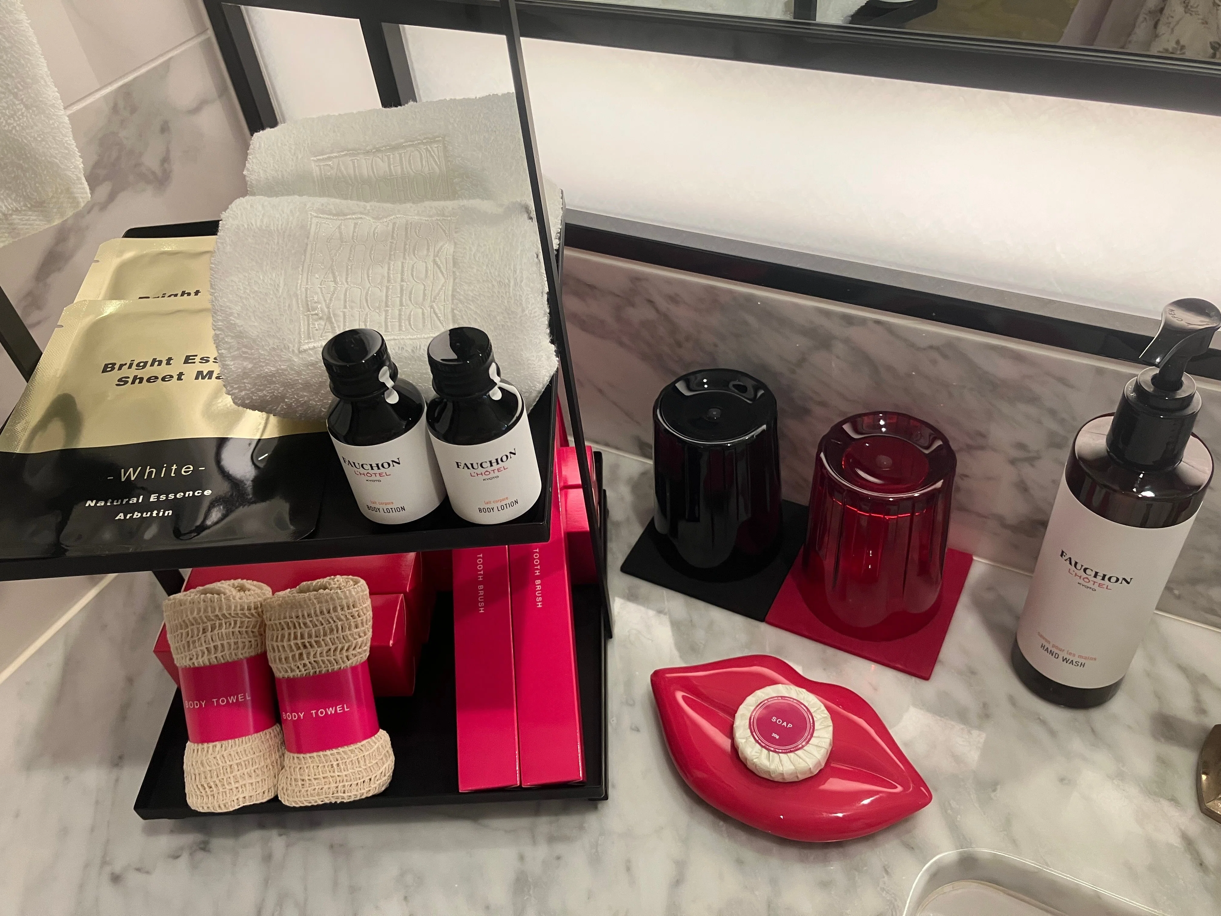 FAUCHON L'HOTEL KYOTO｜黒薔薇
