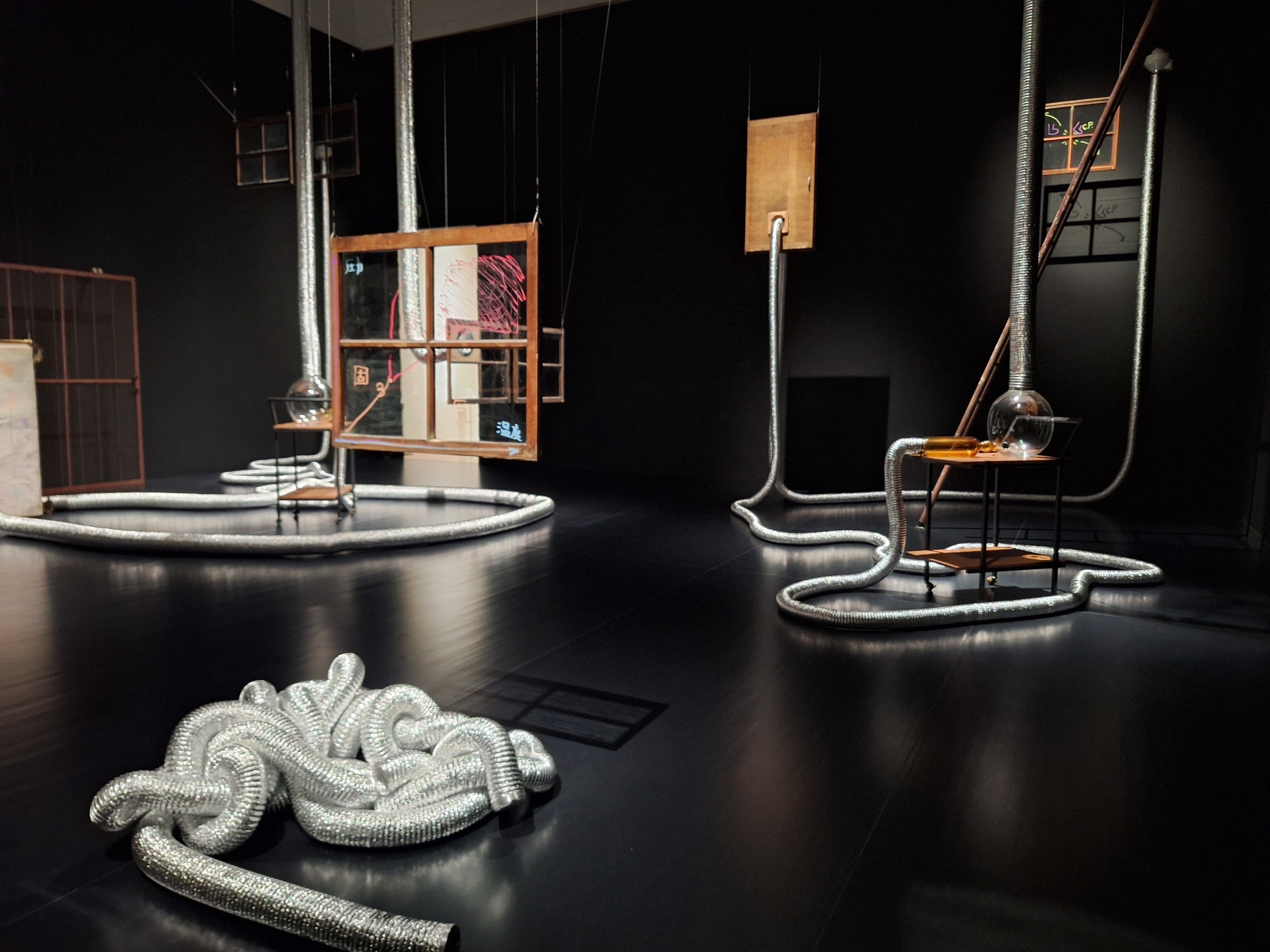 よくわからないのに元気付けられた展覧会⁉】「笹本晃 ラボラトリー