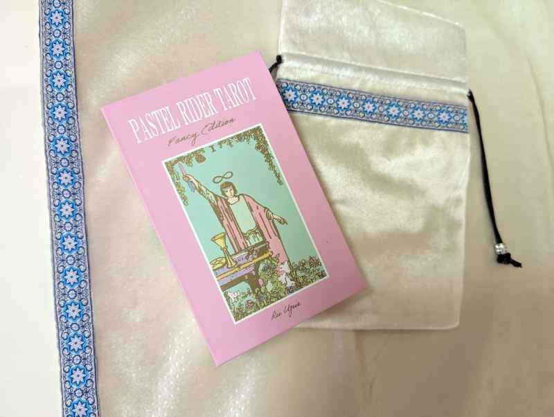 Ran☆★リピーター様割引／タロット 村瀬歩監修タロットカード「WREATH OF FORTUNE（リース・オブ