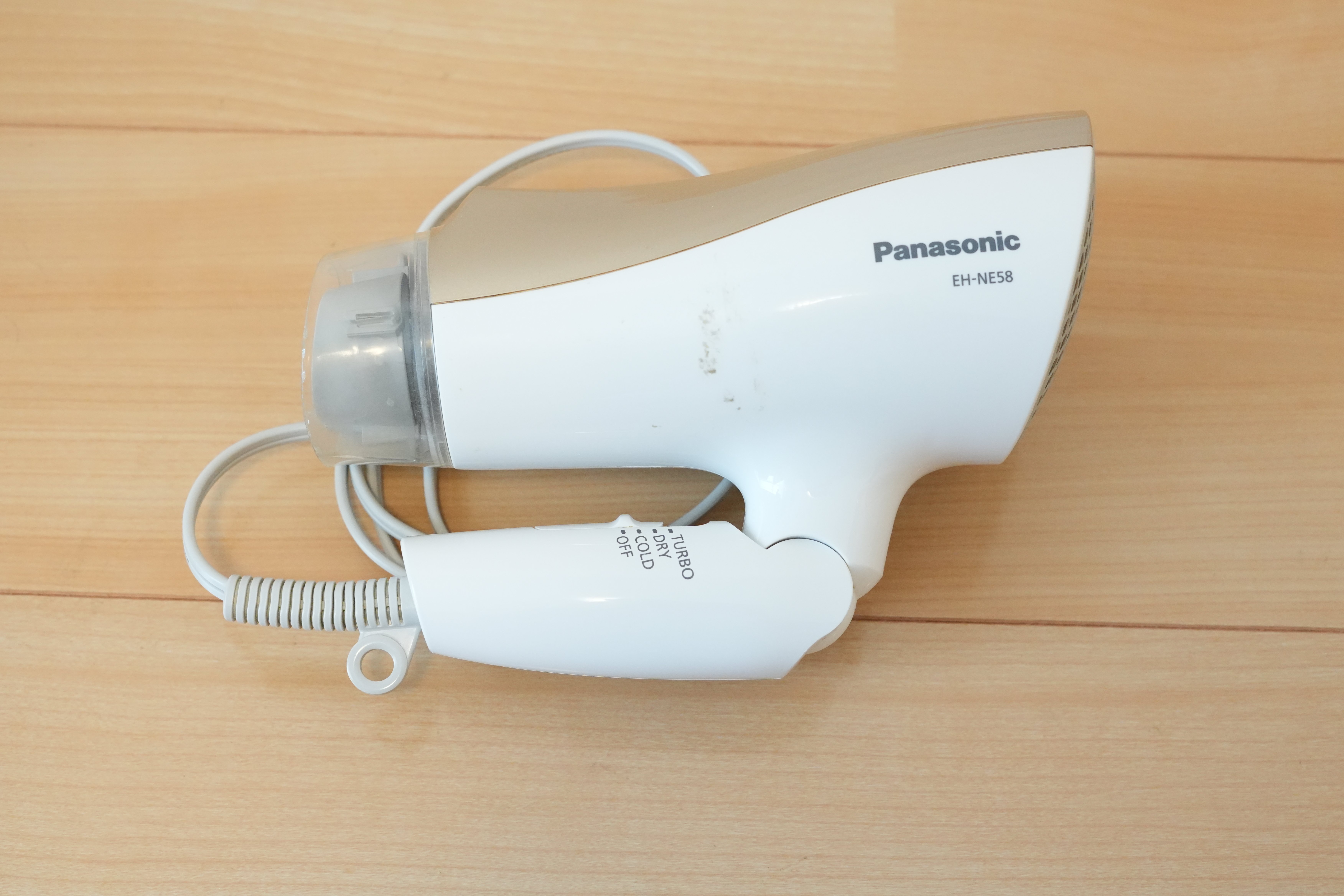 Panasonic ナノケア EH-NA0J レビュー | 噂の高級ドライヤー、その実力