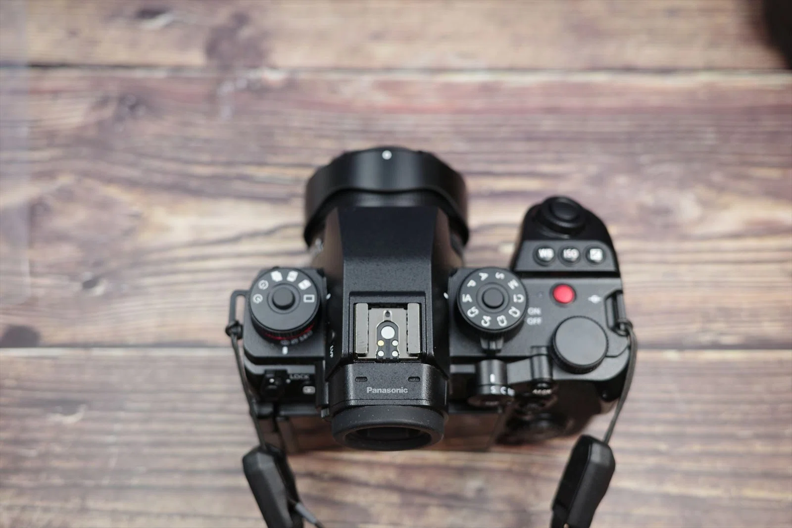 銘匠光学 TTArtisan AF 40mm f/2】約3万円の40mmF2AFレンズを買って
