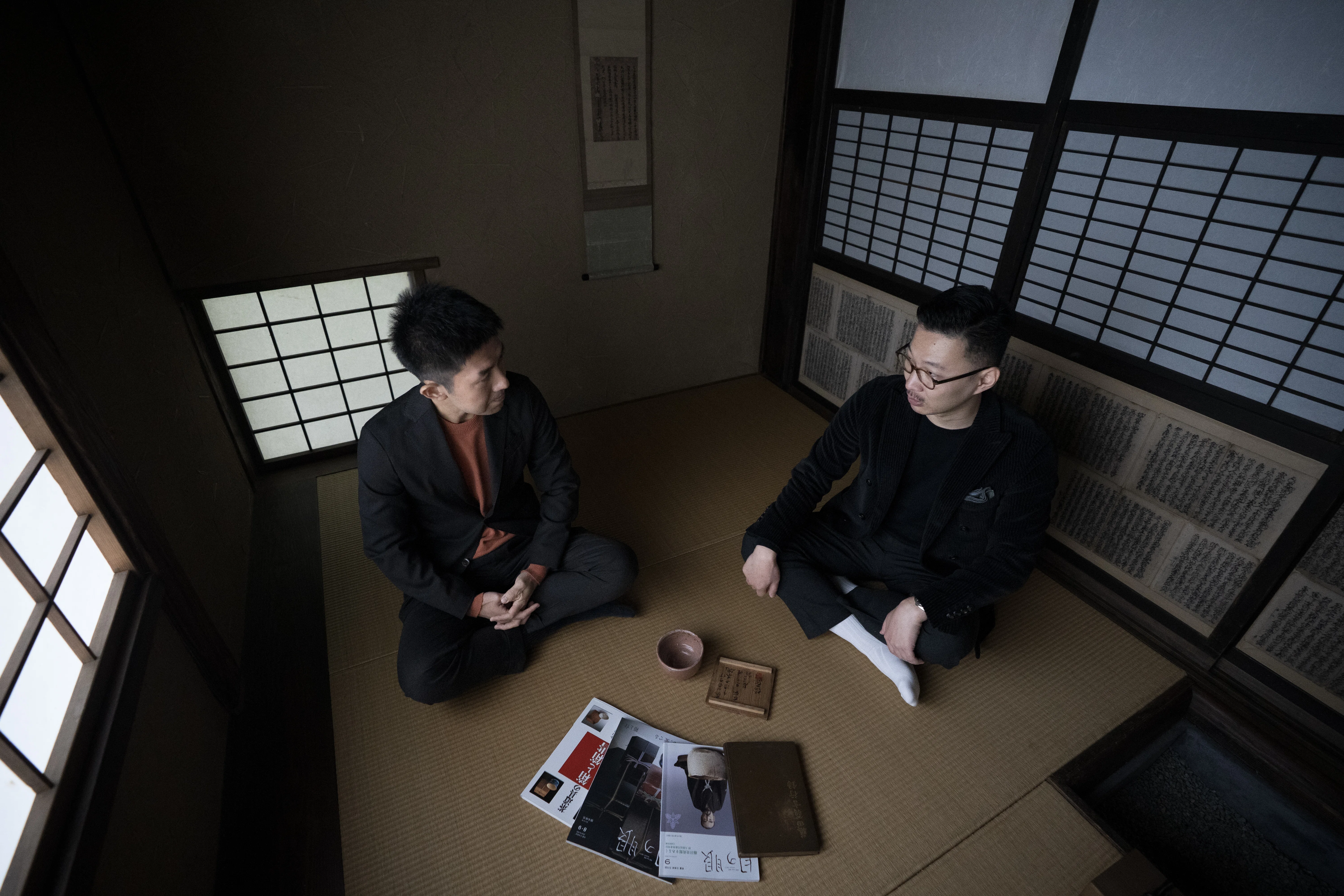近代数寄者余論」第5回＝扱いが難しい「満岡忠成識の箱書」によって