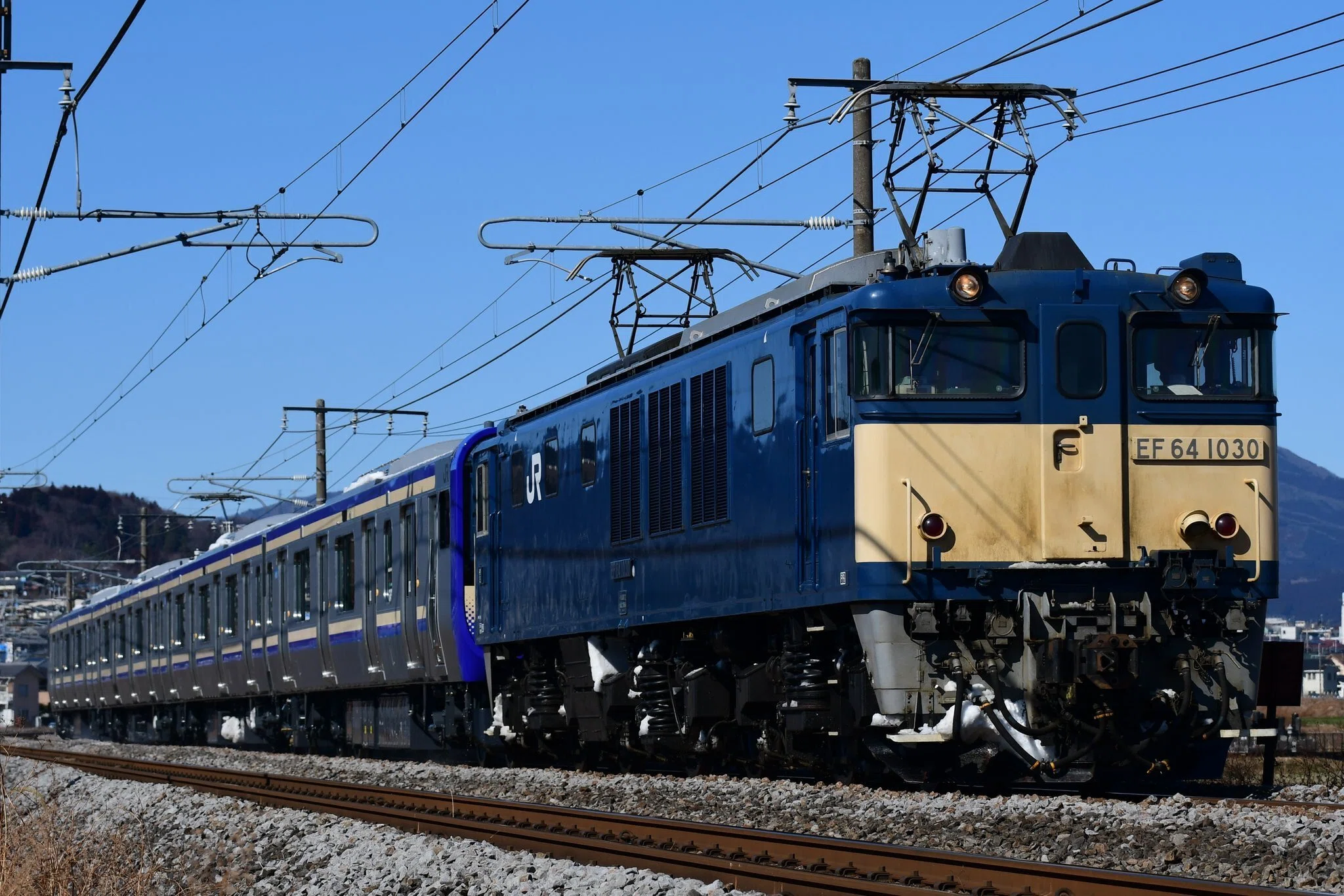 撮り鉄とデート、どっちを取る！？｜りょう