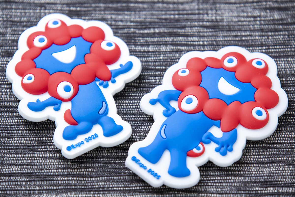 閉幕後も営業】三宮のオフィシャルストアで ミャクミャクさまグッズ